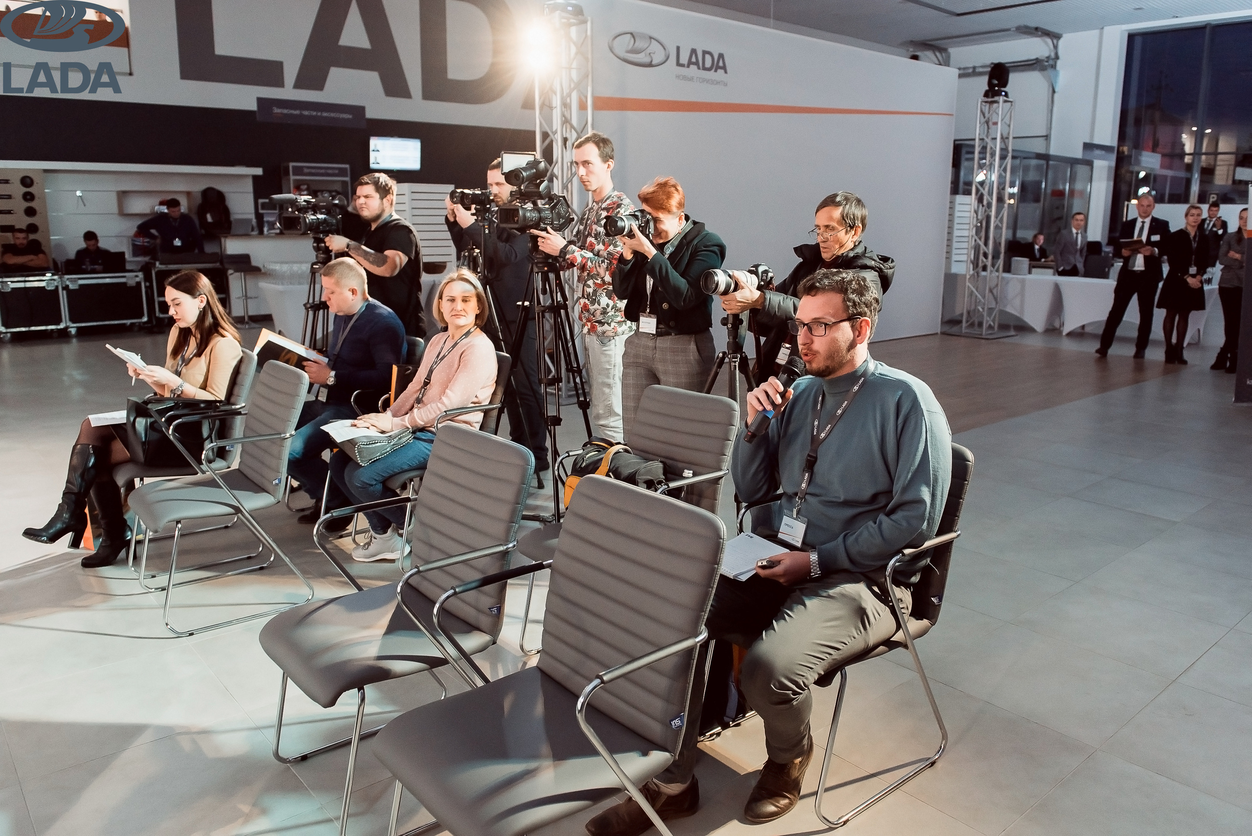 Открытие салона Lada. Свадебный фотограф в Крыму Александр Богомазов