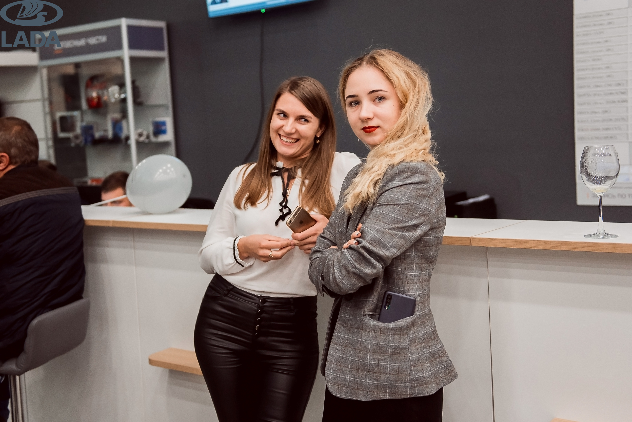 Открытие салона Lada. Свадебный фотограф в Крыму Александр Богомазов