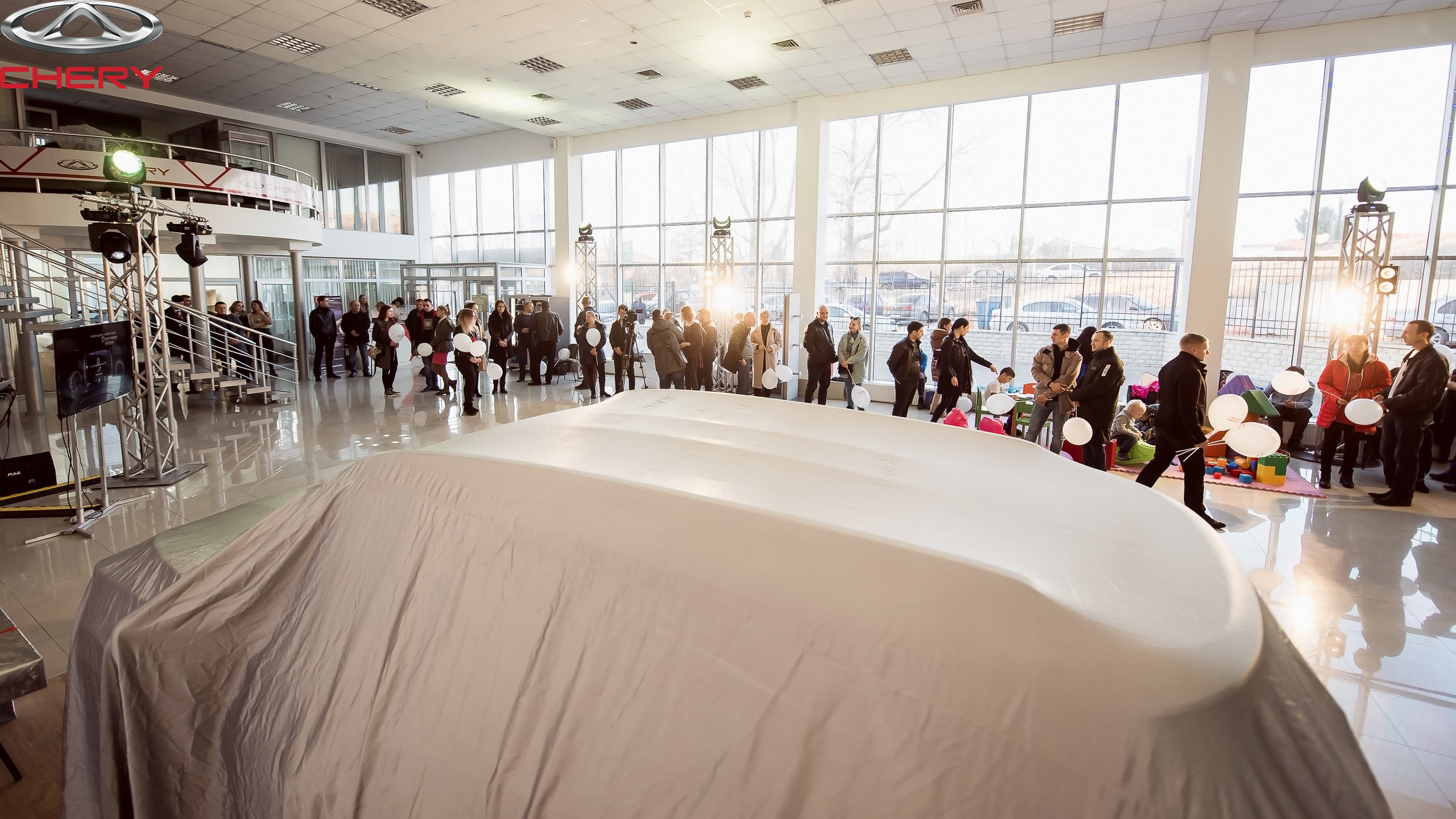 Презентация новой Chery. Свадебный фотограф в Крыму Александр Богомазов