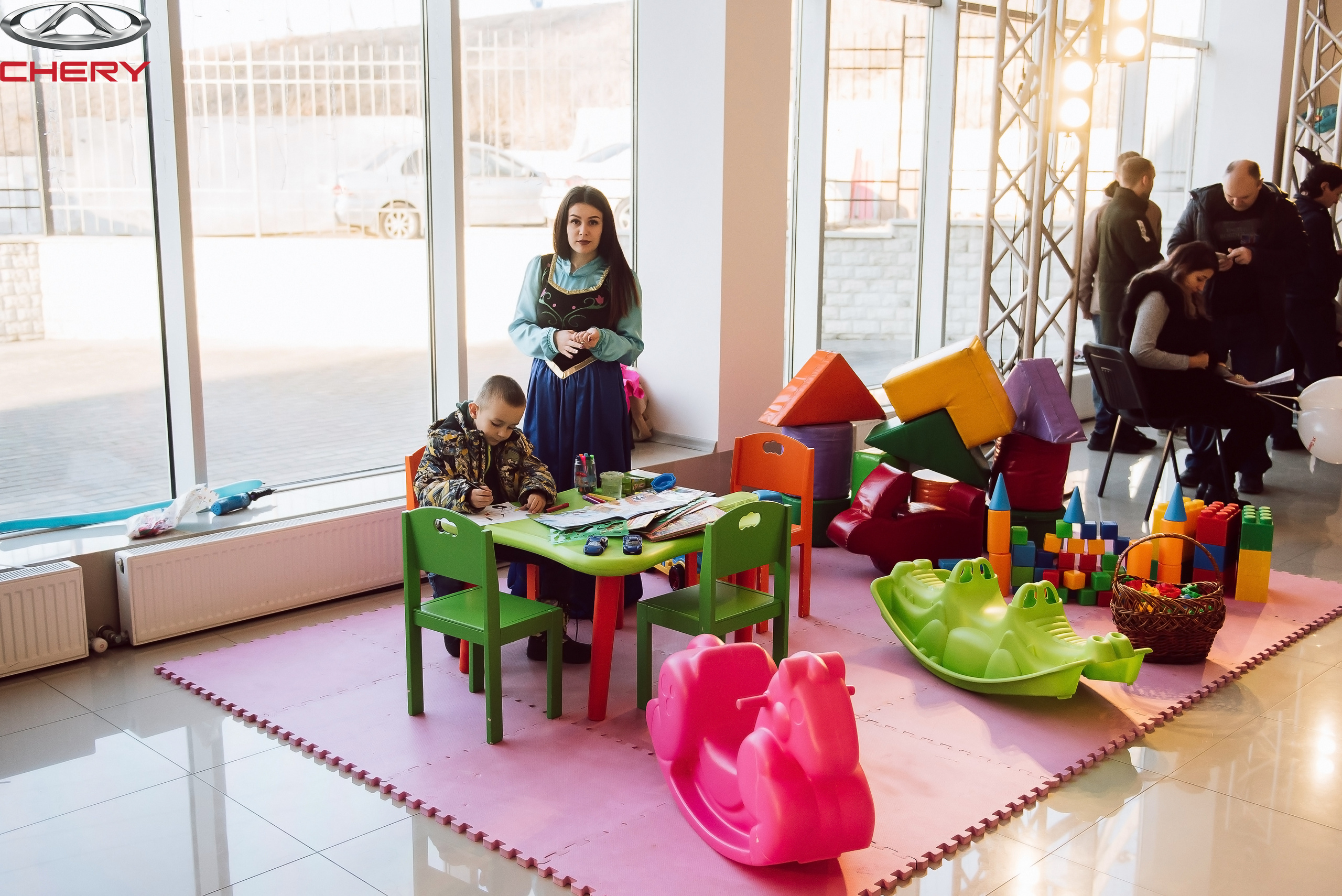 Презентация новой Chery. Свадебный фотограф в Крыму Александр Богомазов