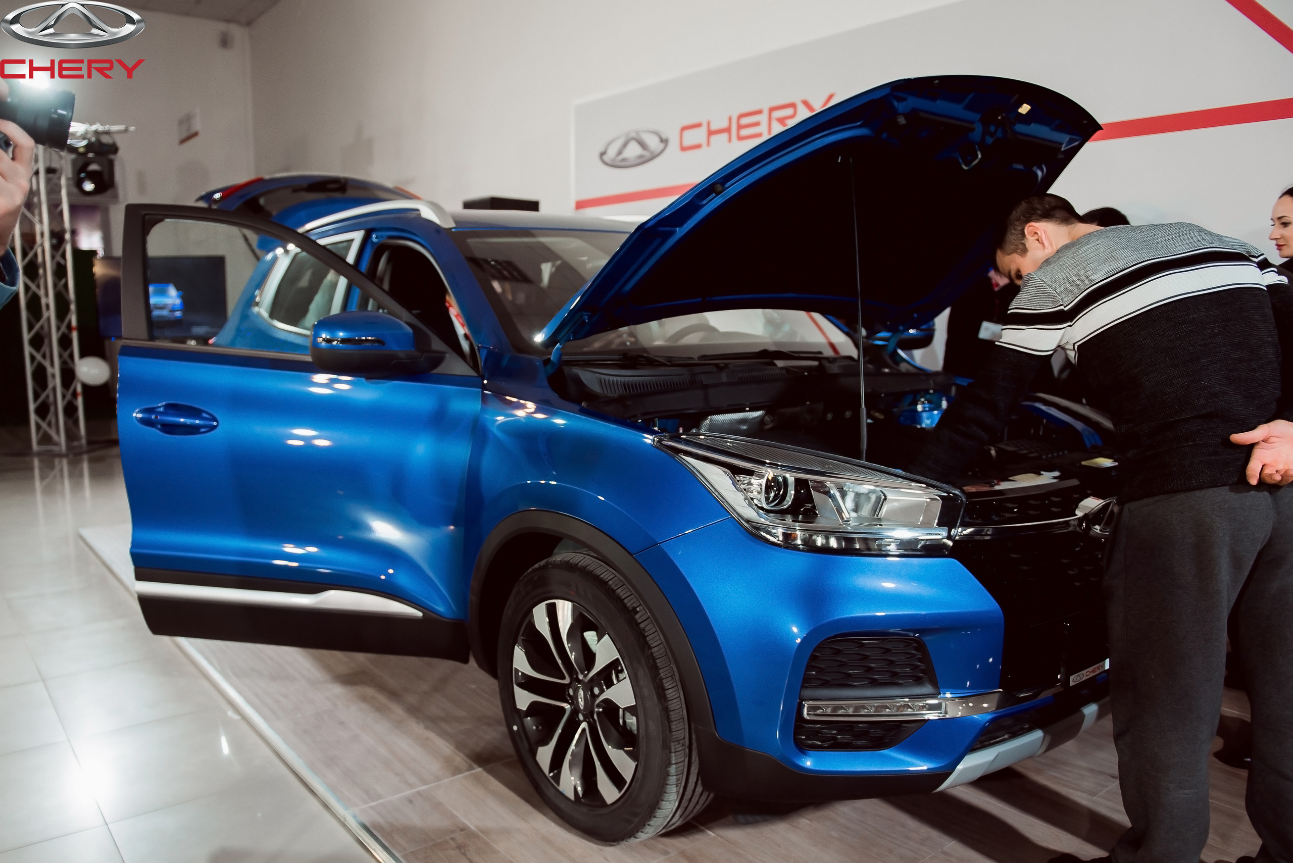 Презентация новой Chery. Свадебный фотограф в Крыму Александр Богомазов