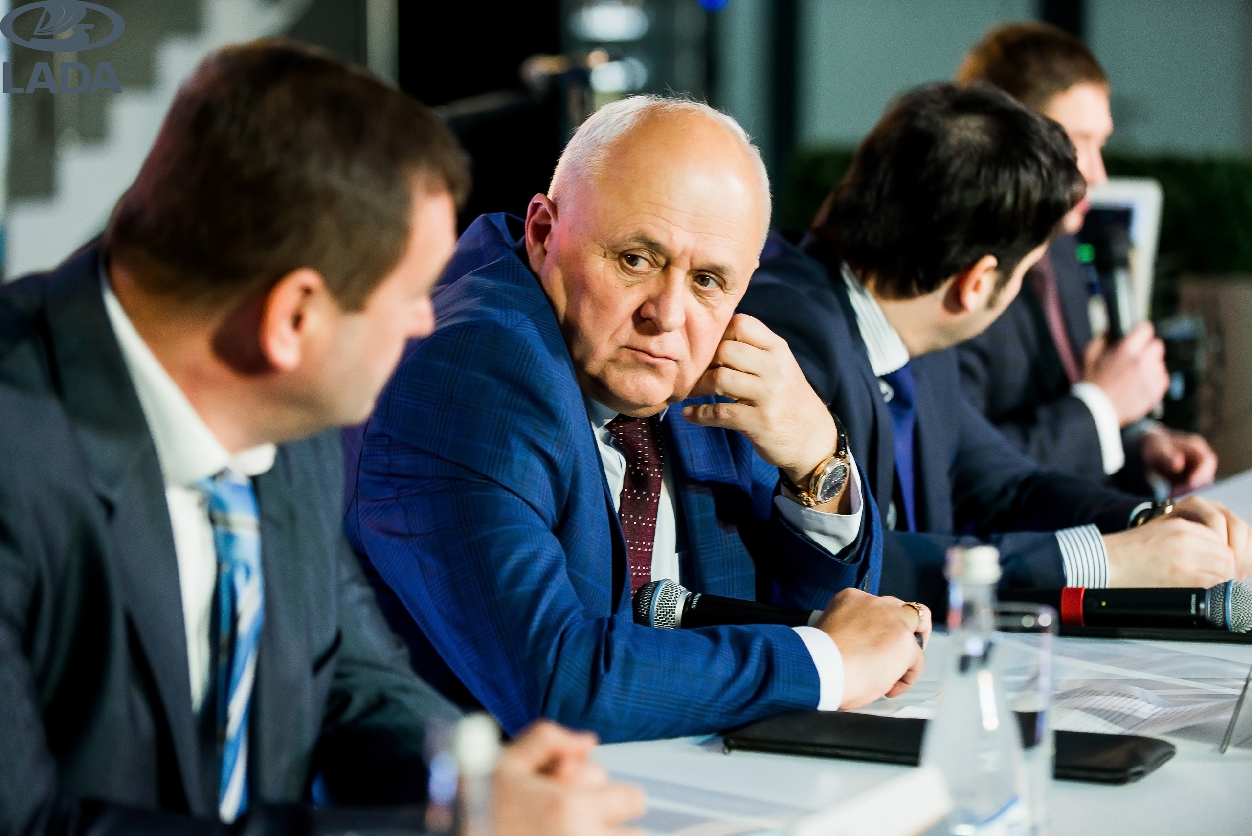 Открытие салона Lada. Свадебный фотограф в Крыму Александр Богомазов