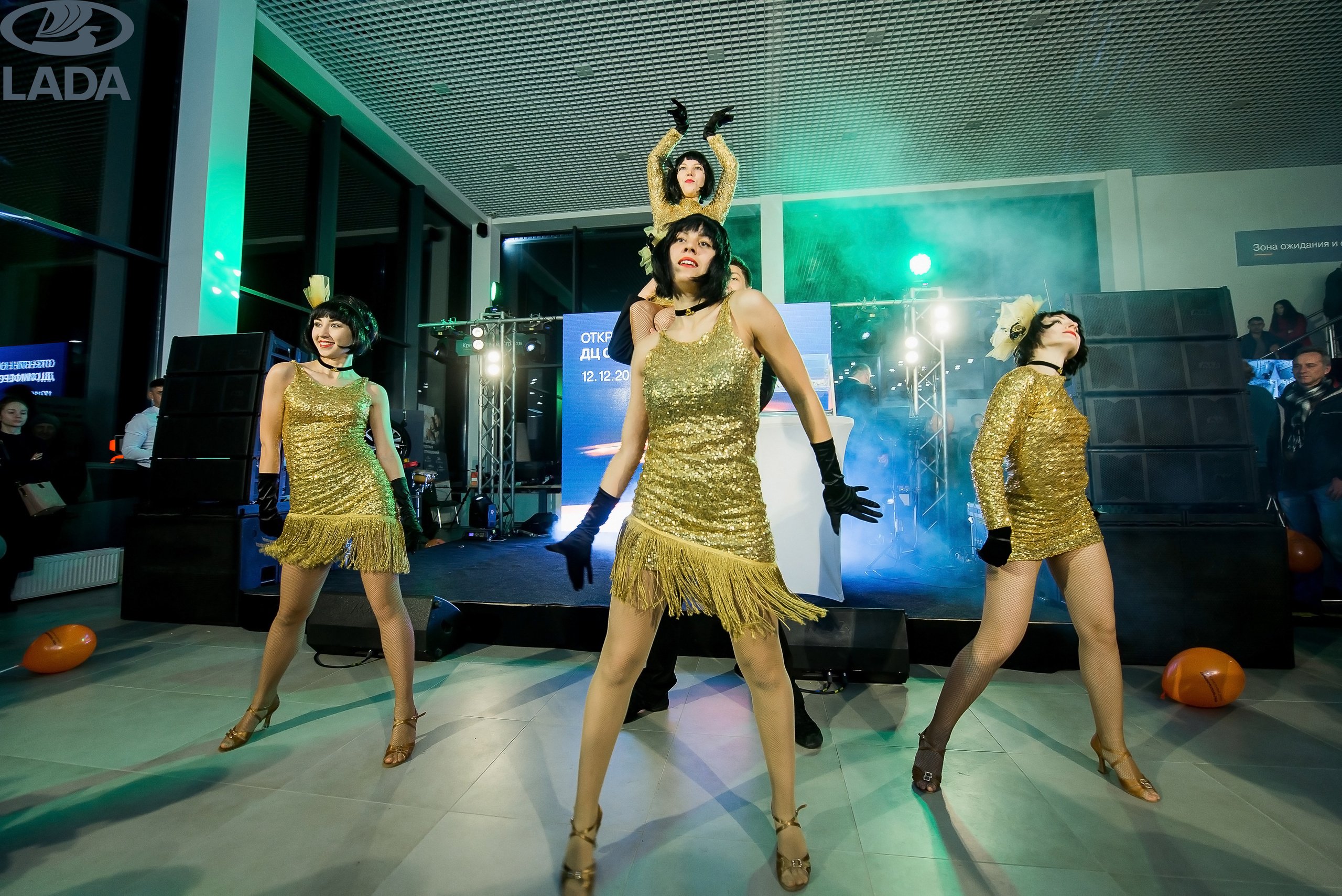 Открытие салона Lada. Свадебный фотограф в Крыму Александр Богомазов