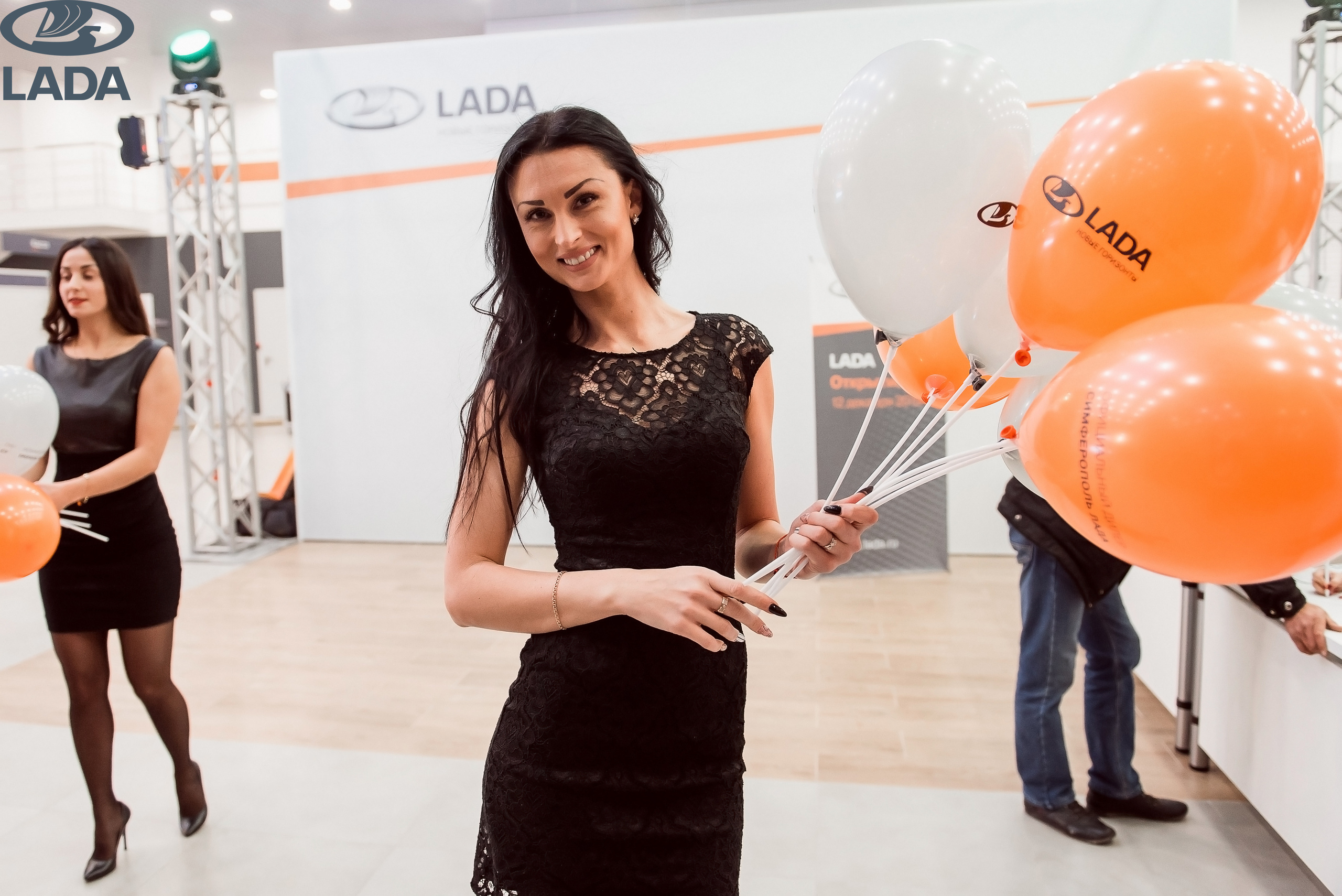 Открытие салона Lada. Свадебный фотограф в Крыму Александр Богомазов