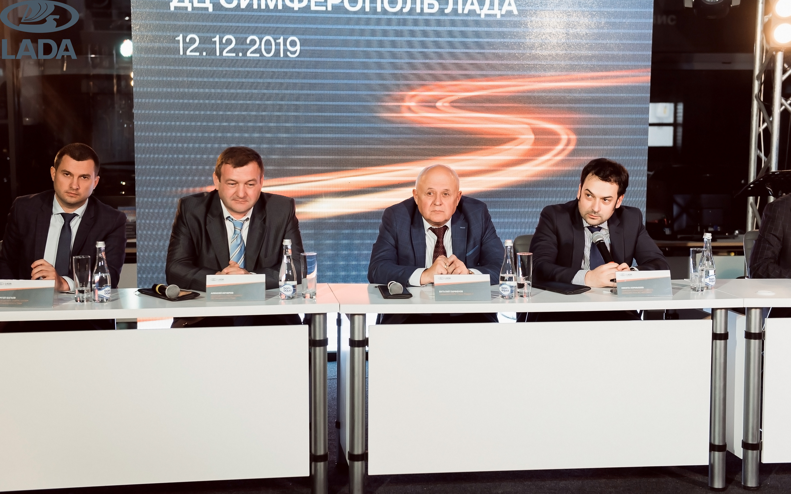 Открытие салона Lada. Свадебный фотограф в Крыму Александр Богомазов