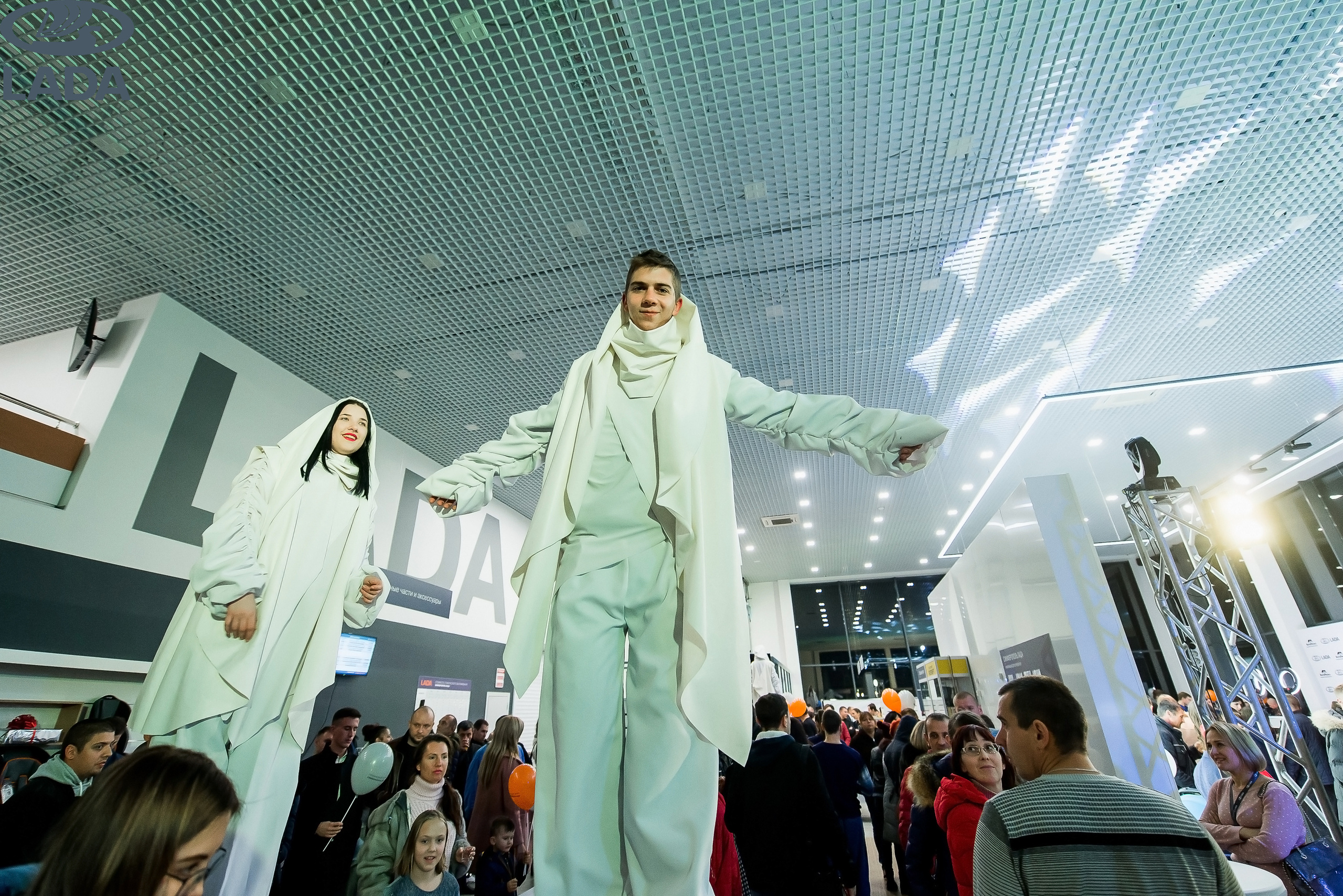 Открытие салона Lada. Свадебный фотограф в Крыму Александр Богомазов