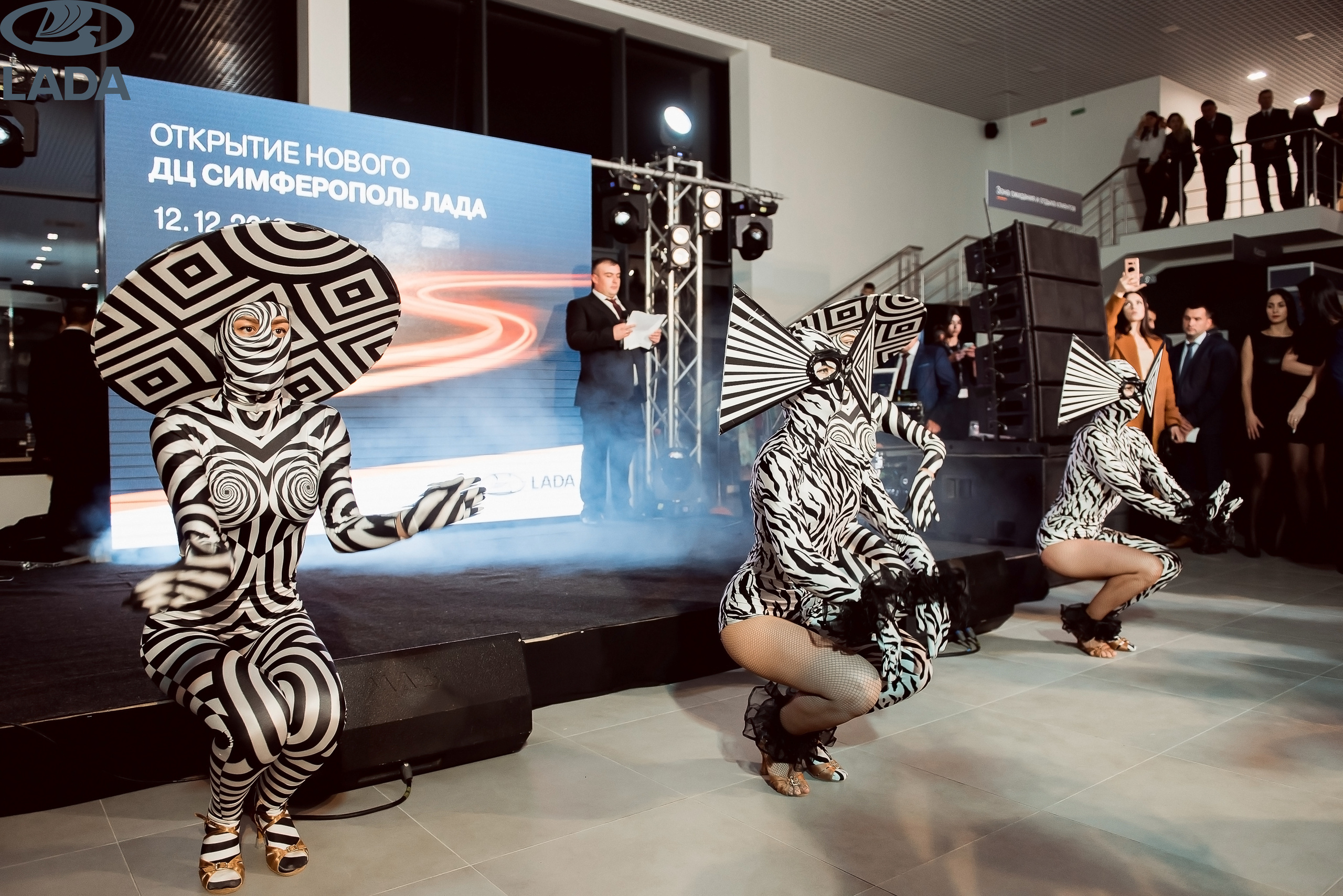 Открытие салона Lada. Свадебный фотограф в Крыму Александр Богомазов