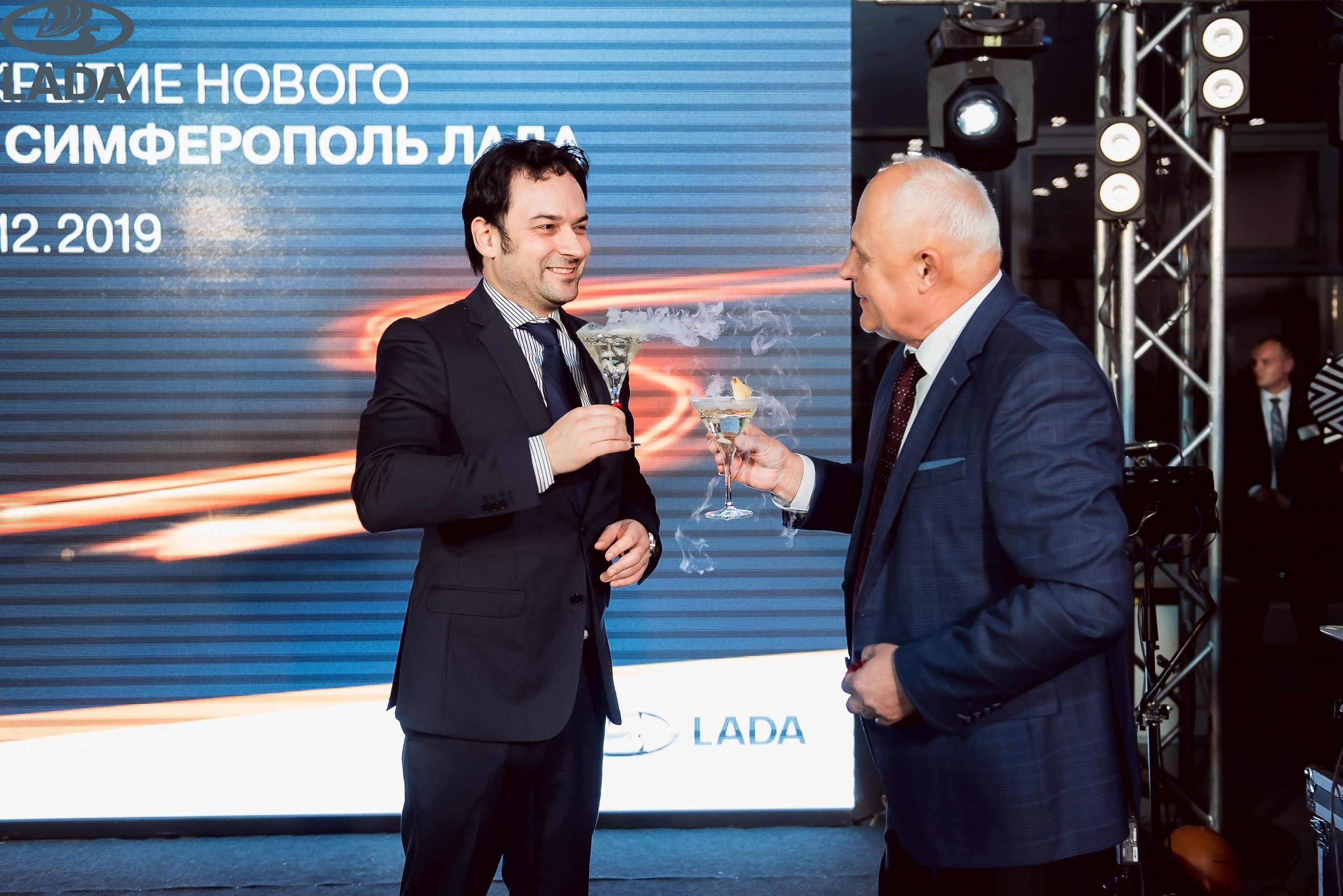 Открытие салона Lada. Свадебный фотограф в Крыму Александр Богомазов