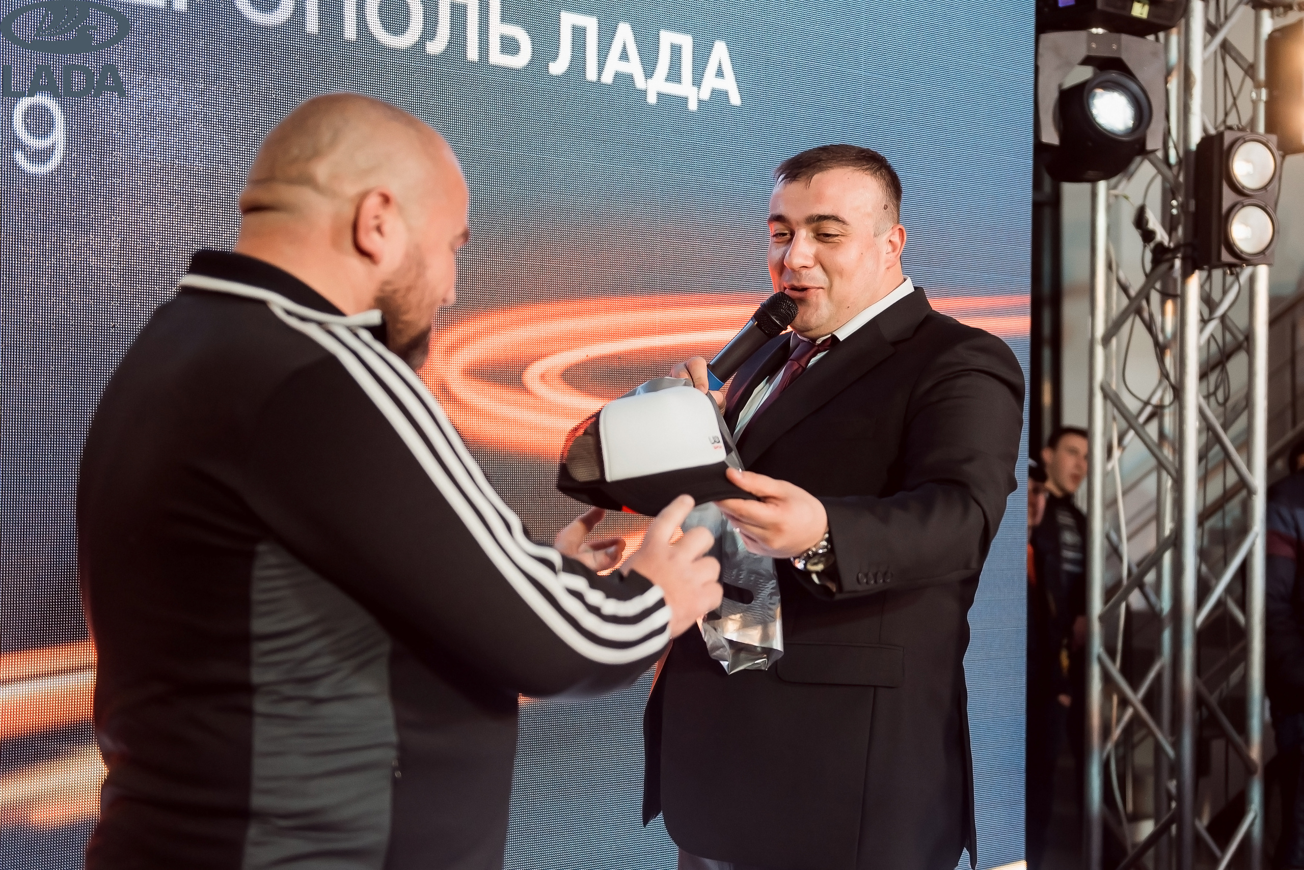 Открытие салона Lada. Свадебный фотограф в Крыму Александр Богомазов