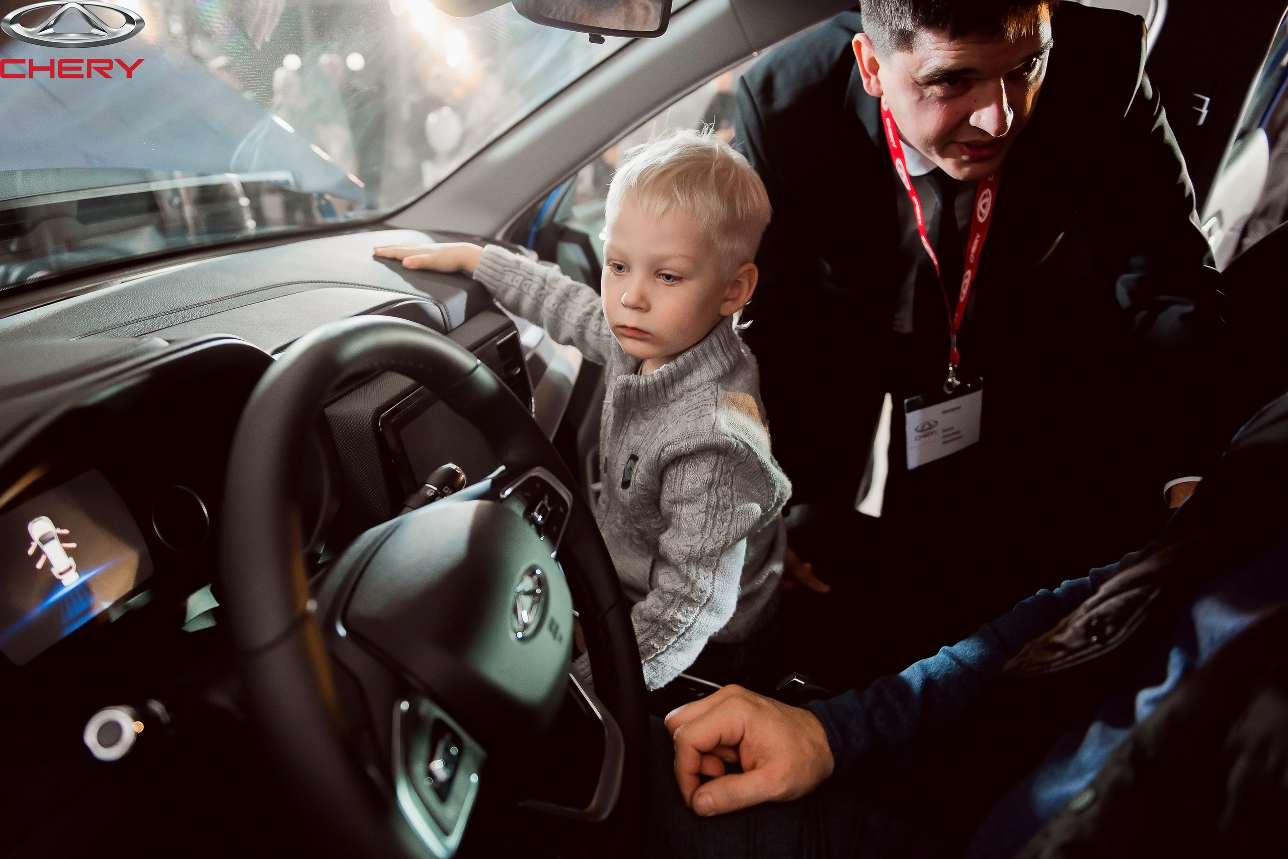 Презентация новой Chery. Свадебный фотограф в Крыму Александр Богомазов