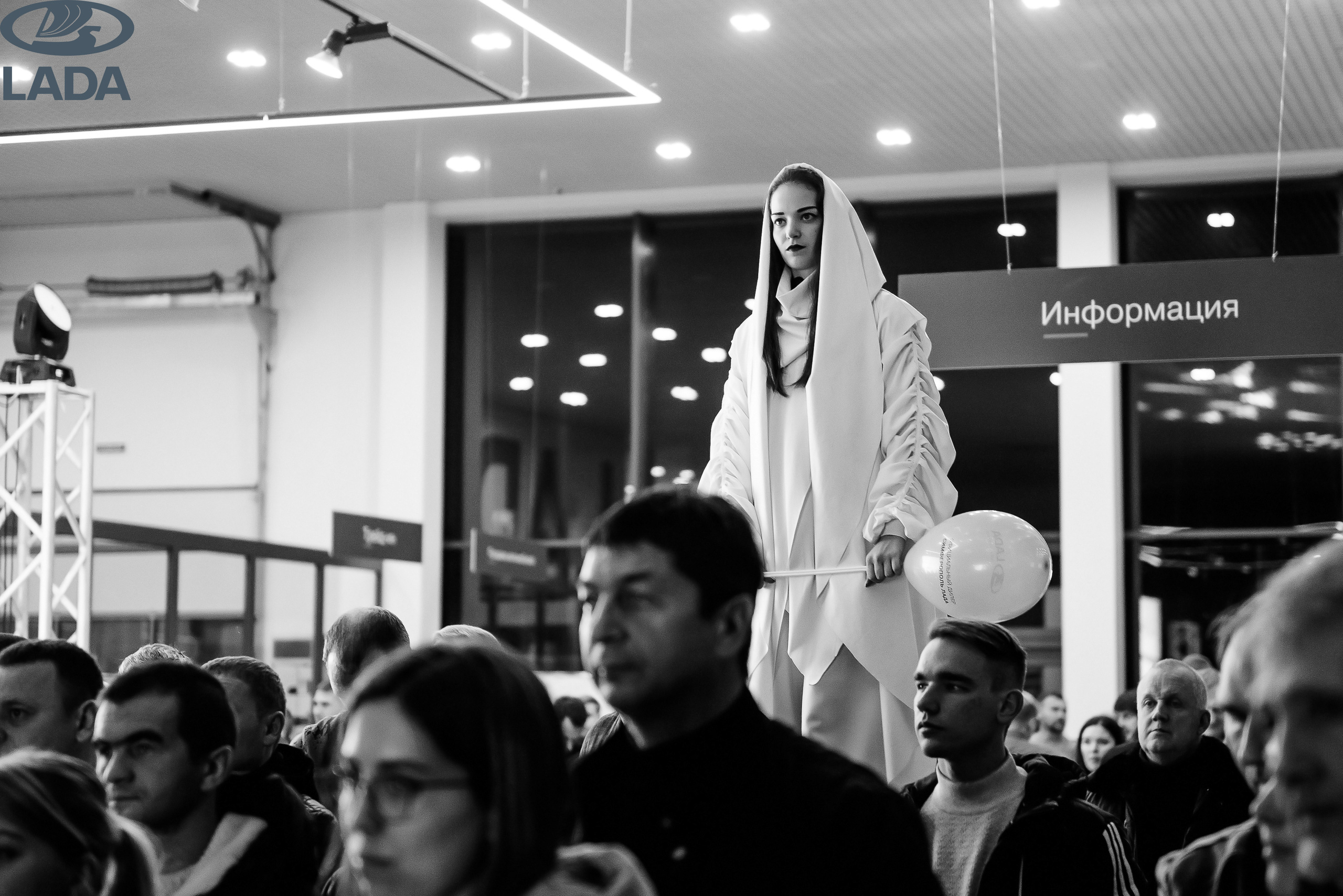 Открытие салона Lada. Свадебный фотограф в Крыму Александр Богомазов