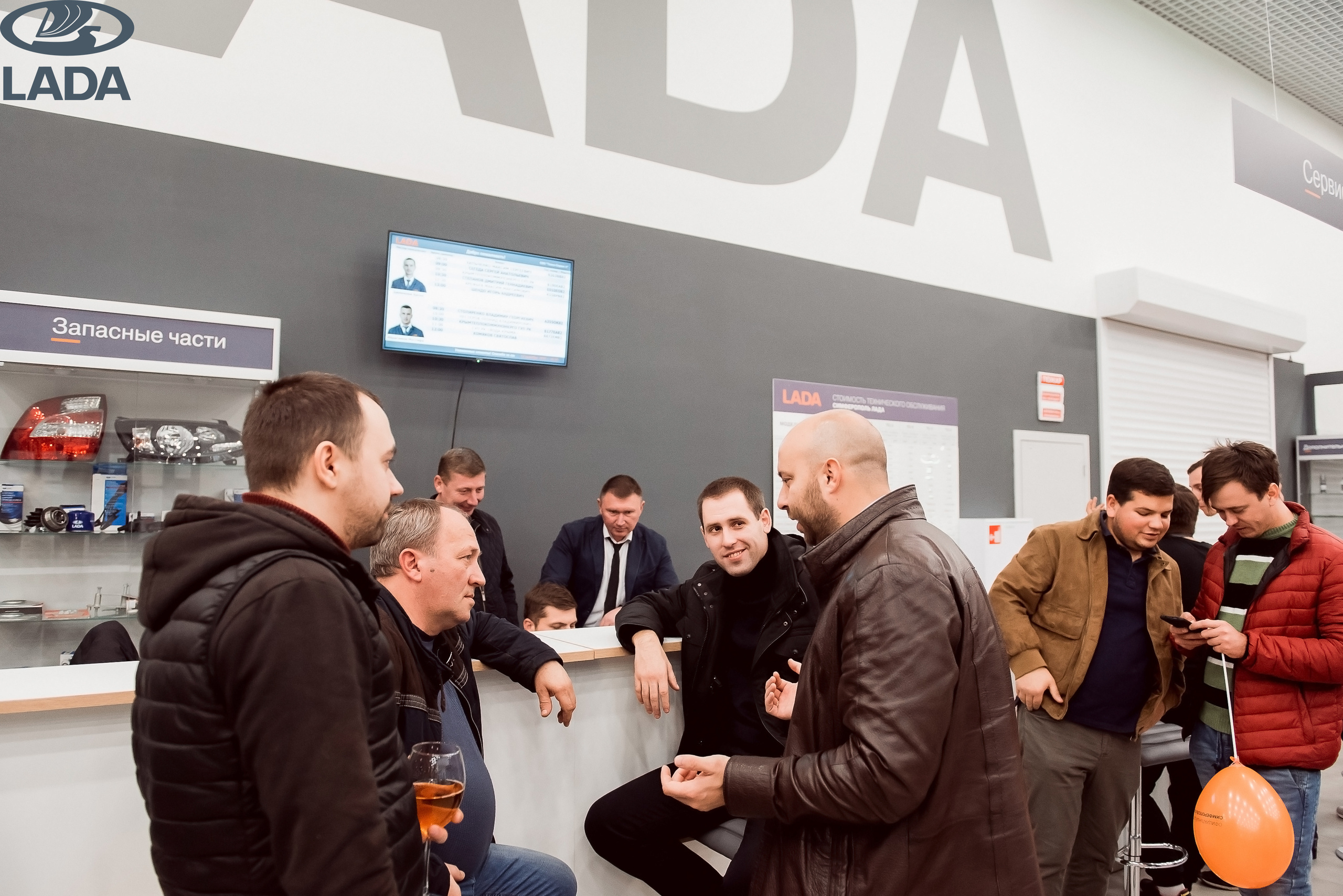 Открытие салона Lada. Свадебный фотограф в Крыму Александр Богомазов