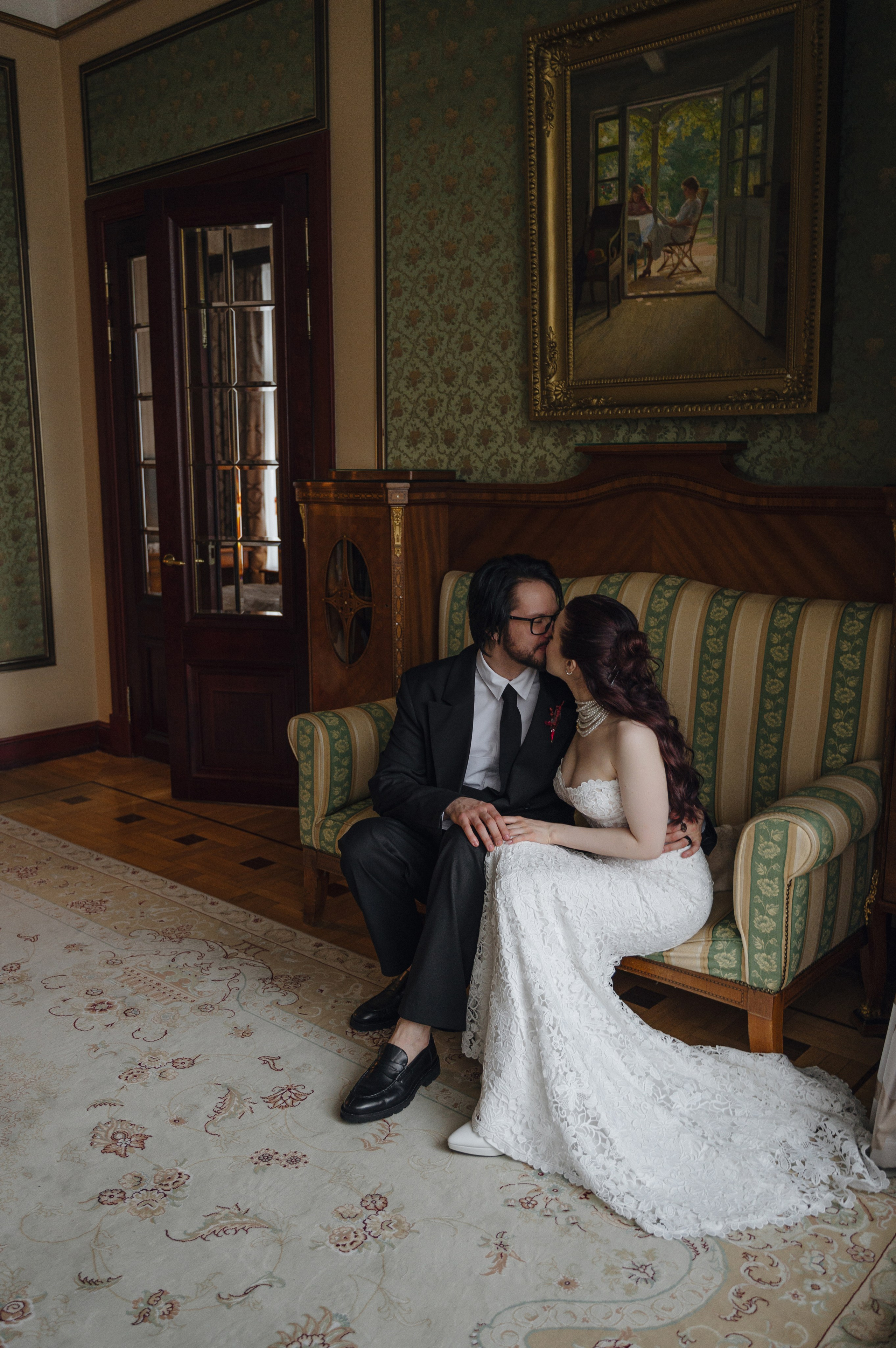 Денис и Анастасия. Метрополь и Особняк Спиридонова. Свадебный фотограф Москва и Санкт-Петербург. Анастасия Чудина