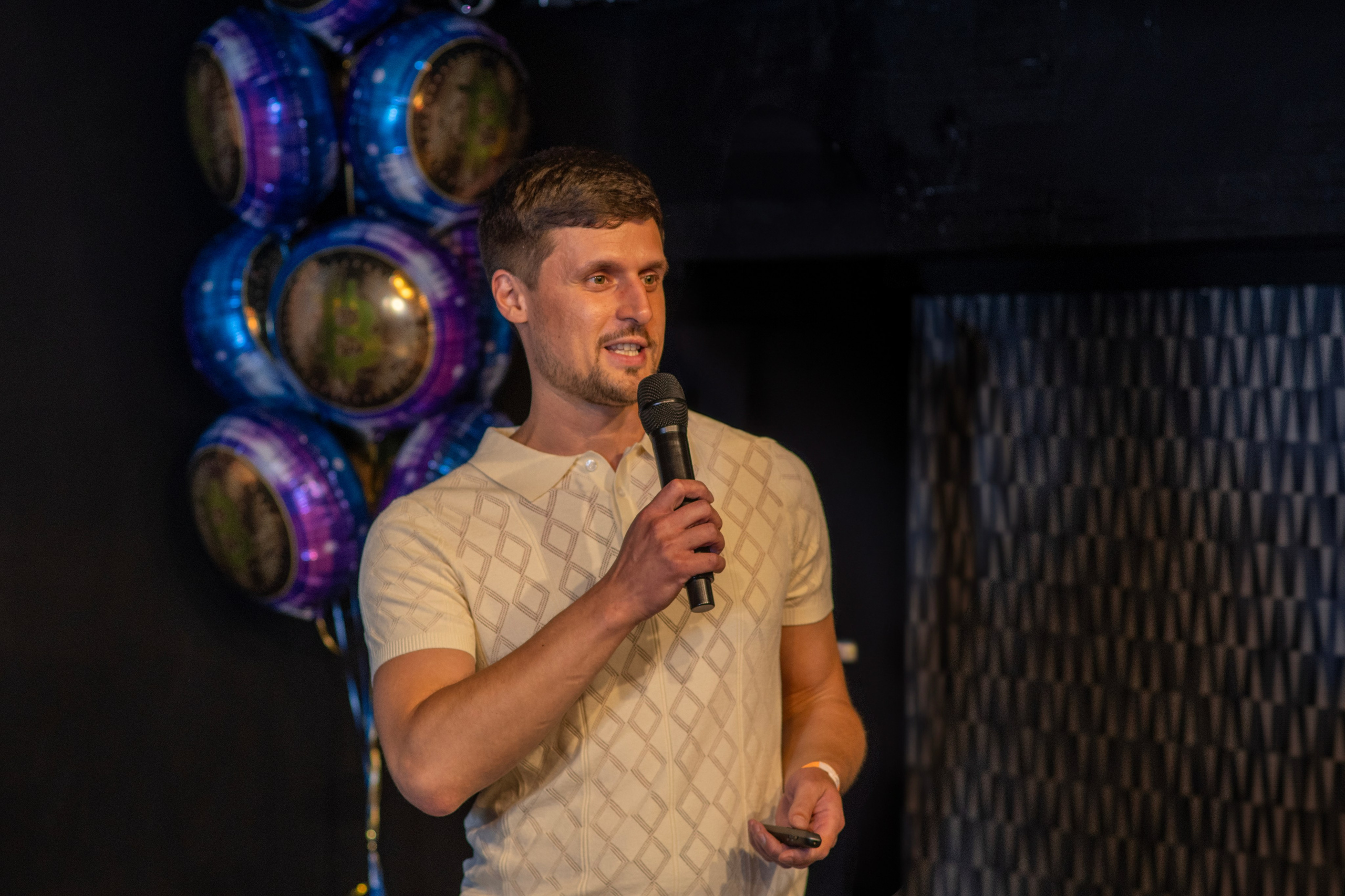 Крипто-ивент. Семейный и детский фотограф Антон Зорин