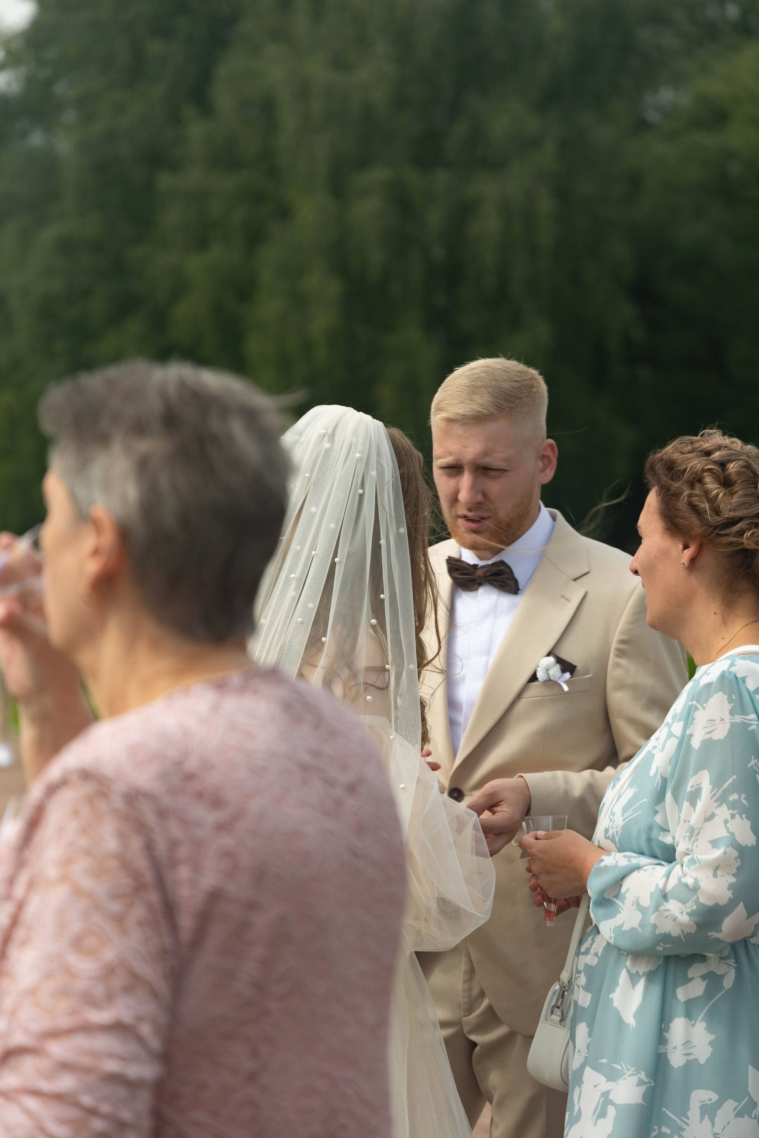 Свадебная фотосессия свадебный фотограф Татьяна Марсуверских свадебная фотопрогулка Москва Жуковский. Фотограф для маркетплейсов, фотоуслуги в Жуковском Татьяна Марсуверских