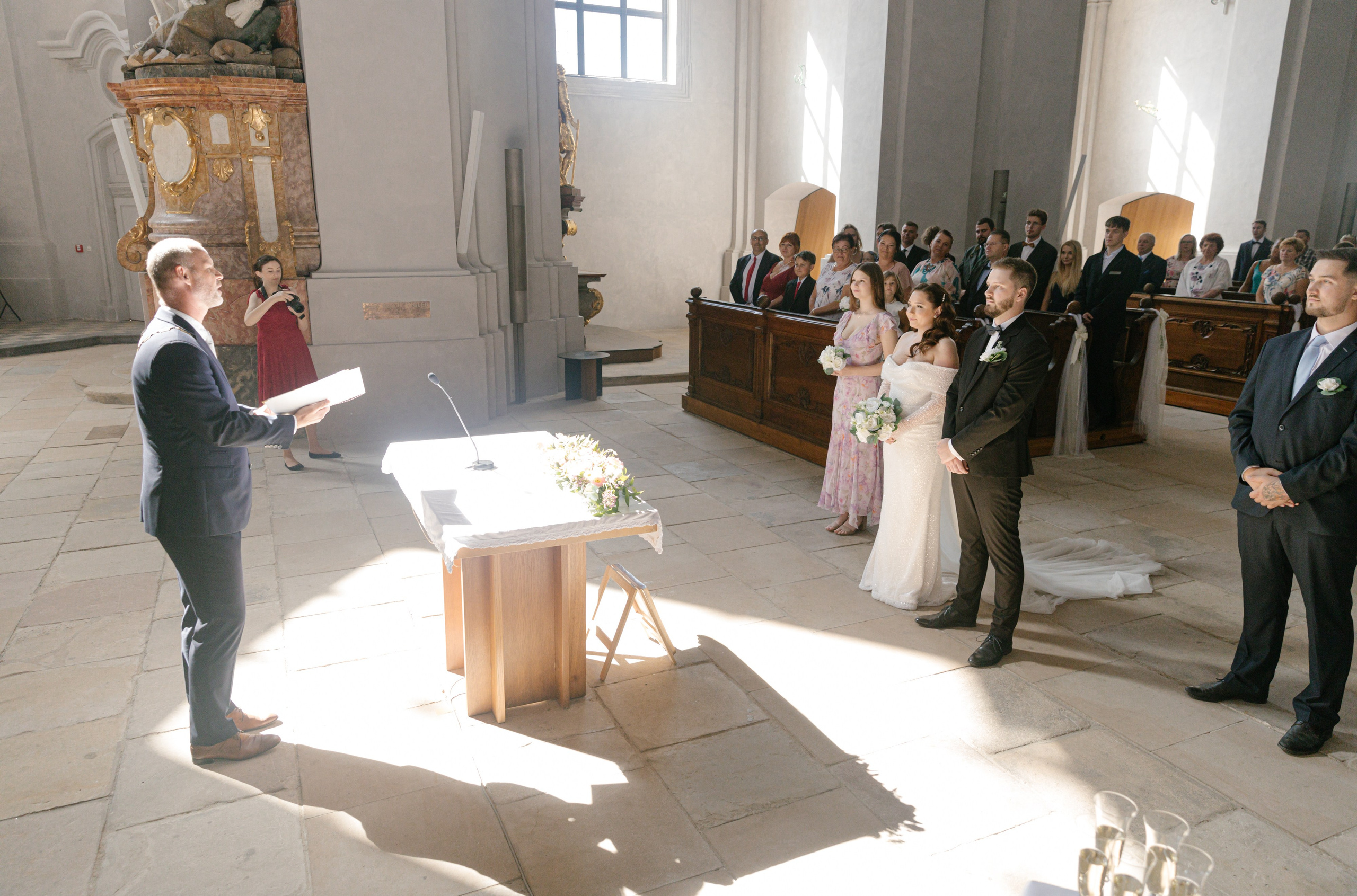 SVATBA. Svatební fotografka v Praze