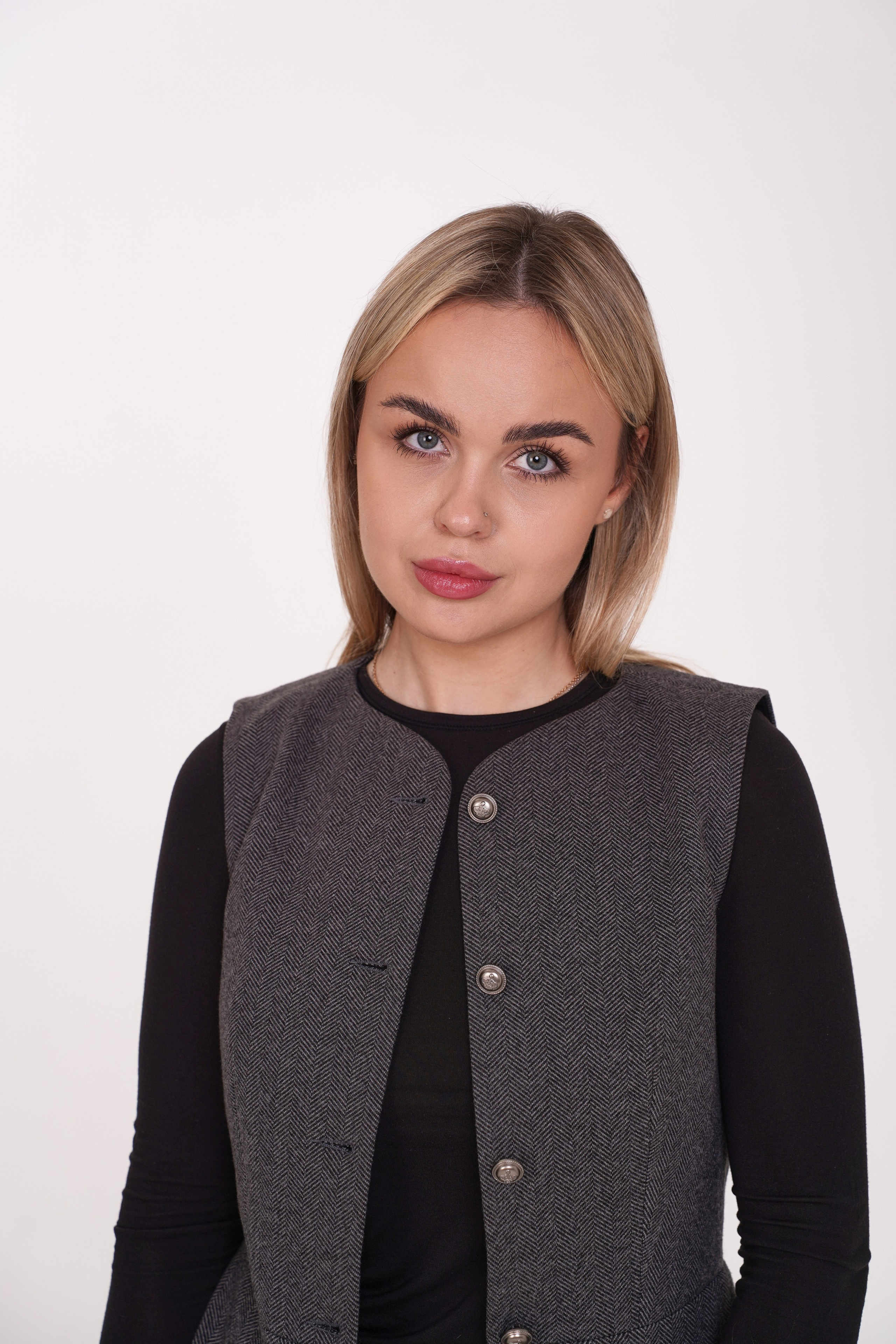 LEO COMPANY. Фотограф