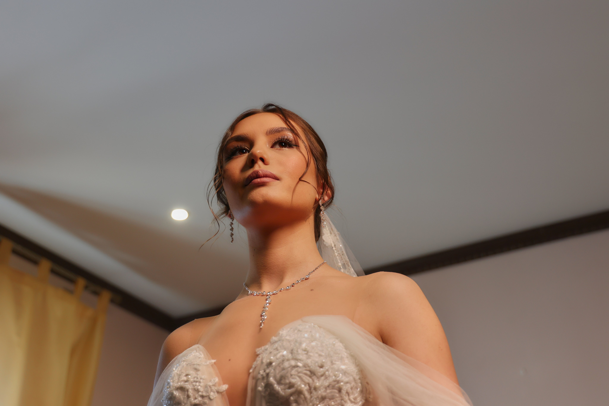 Профессиональные Свадебные фотографии в Самаре. Креативные свадебные фотографии в Самаре. Не как у всех свадебные фотографии в Самаре. Фотограф Олег Слеб в Самаре