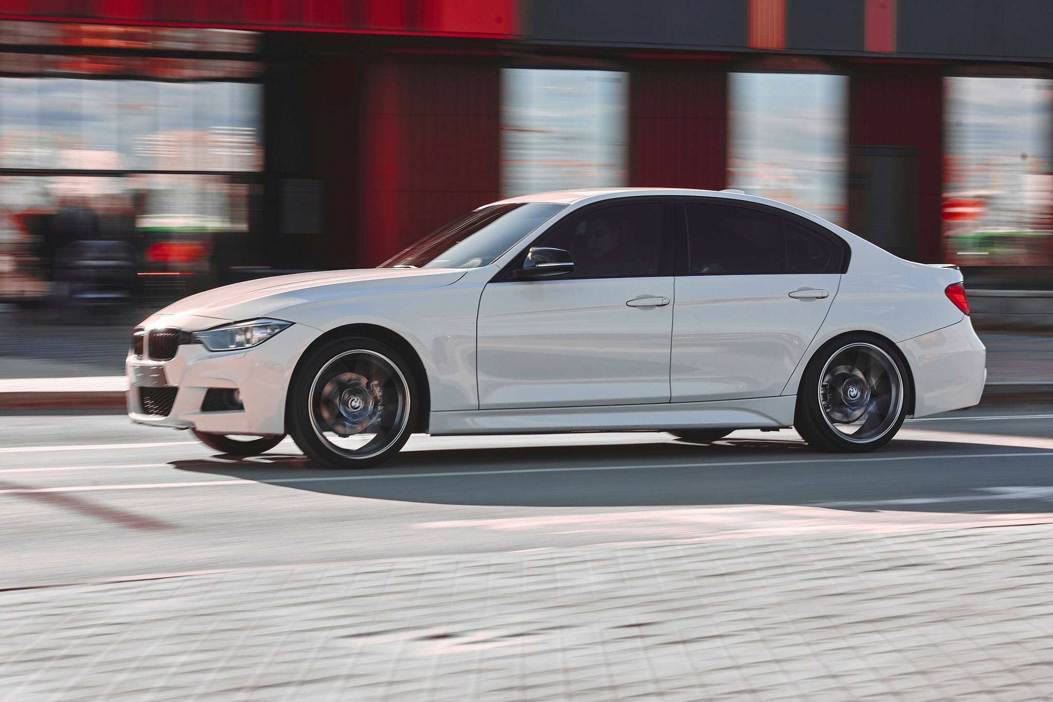 Автомобильная съёмка. Geometria