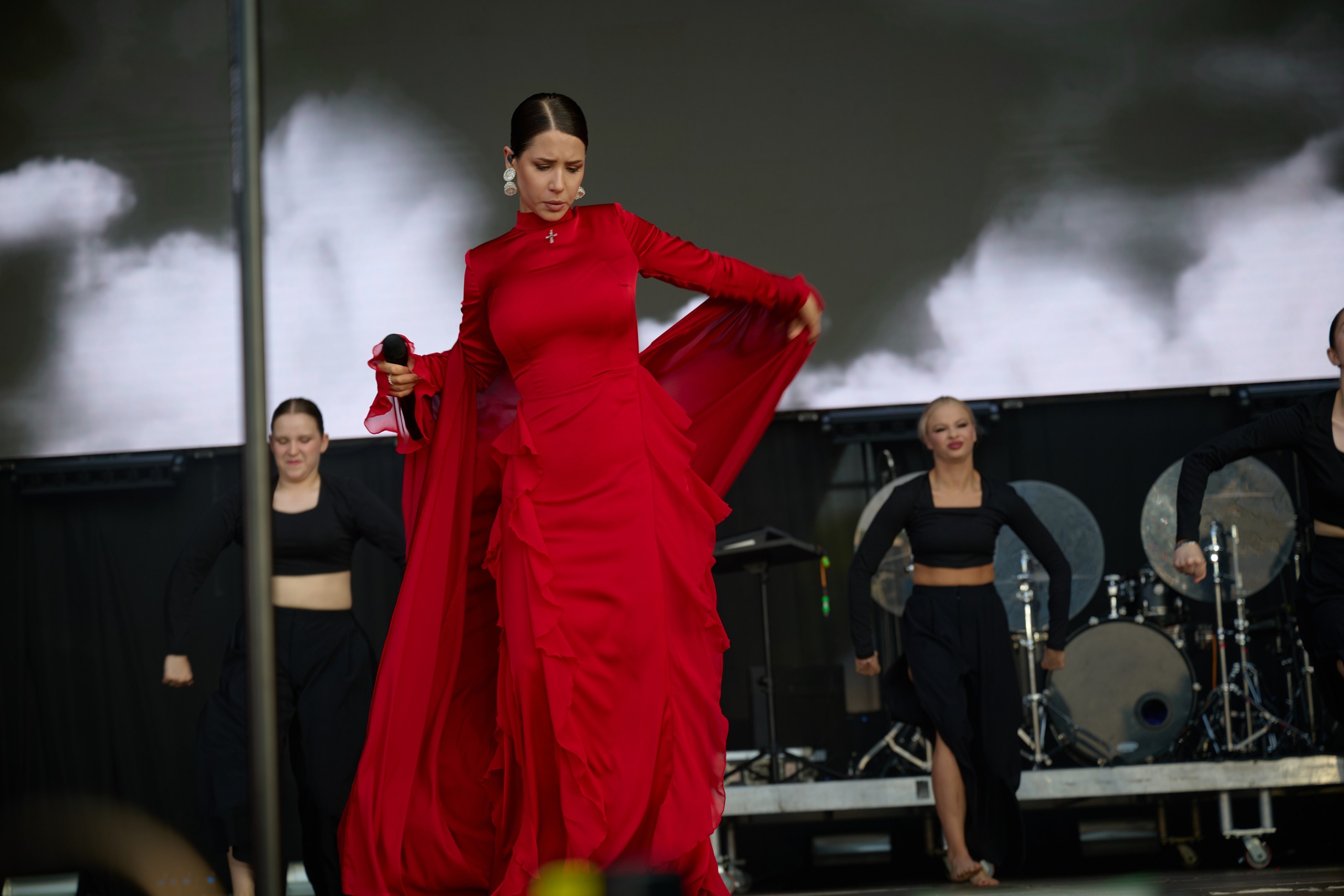 День молодежи вечерняя программа. Профессиональный репортажный фотограф Инесса Иминова
