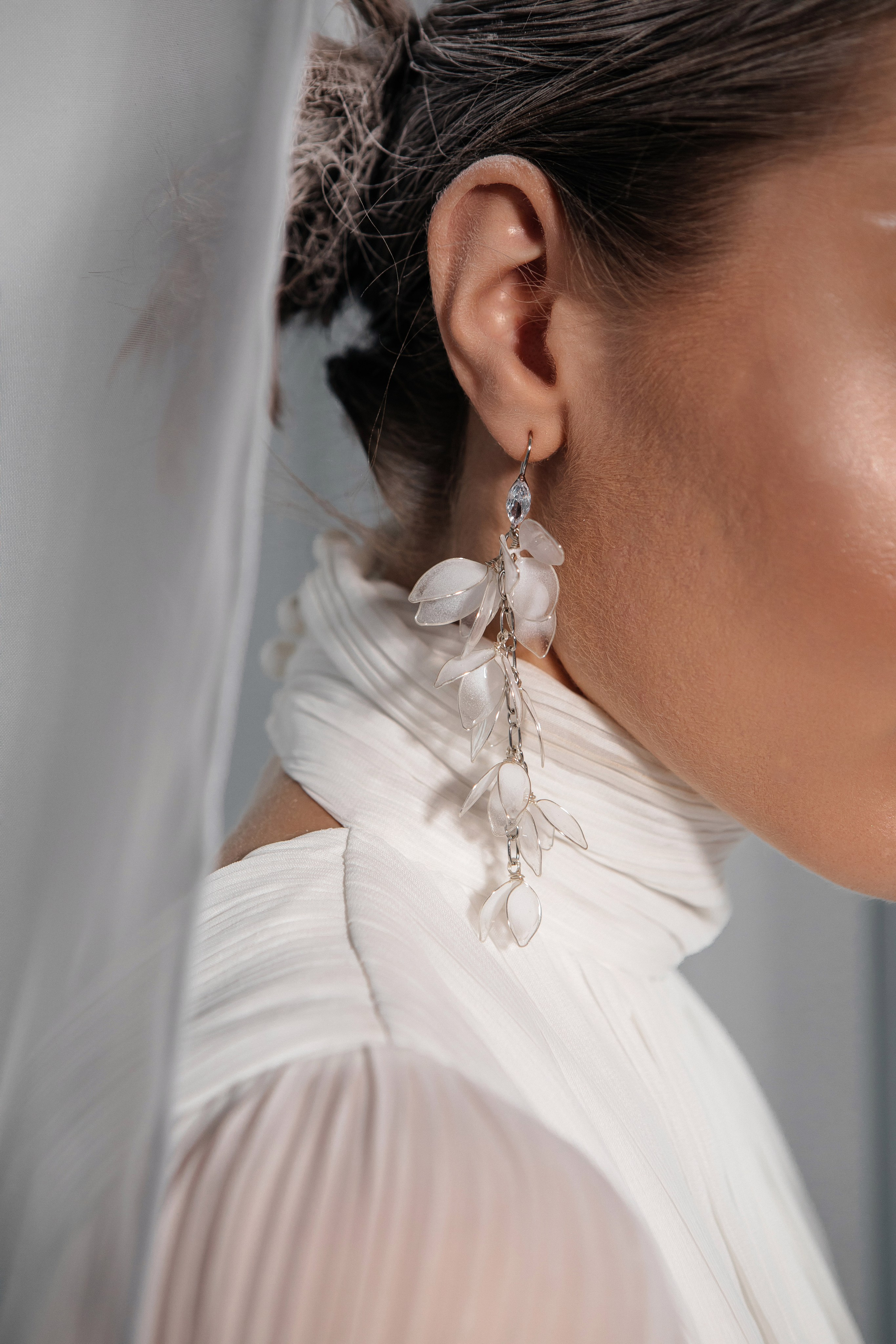 Для бренда украшений Оксана Туз. Свадебный и семейный фотограф Ибрагимова Мария из Екатеринбурга