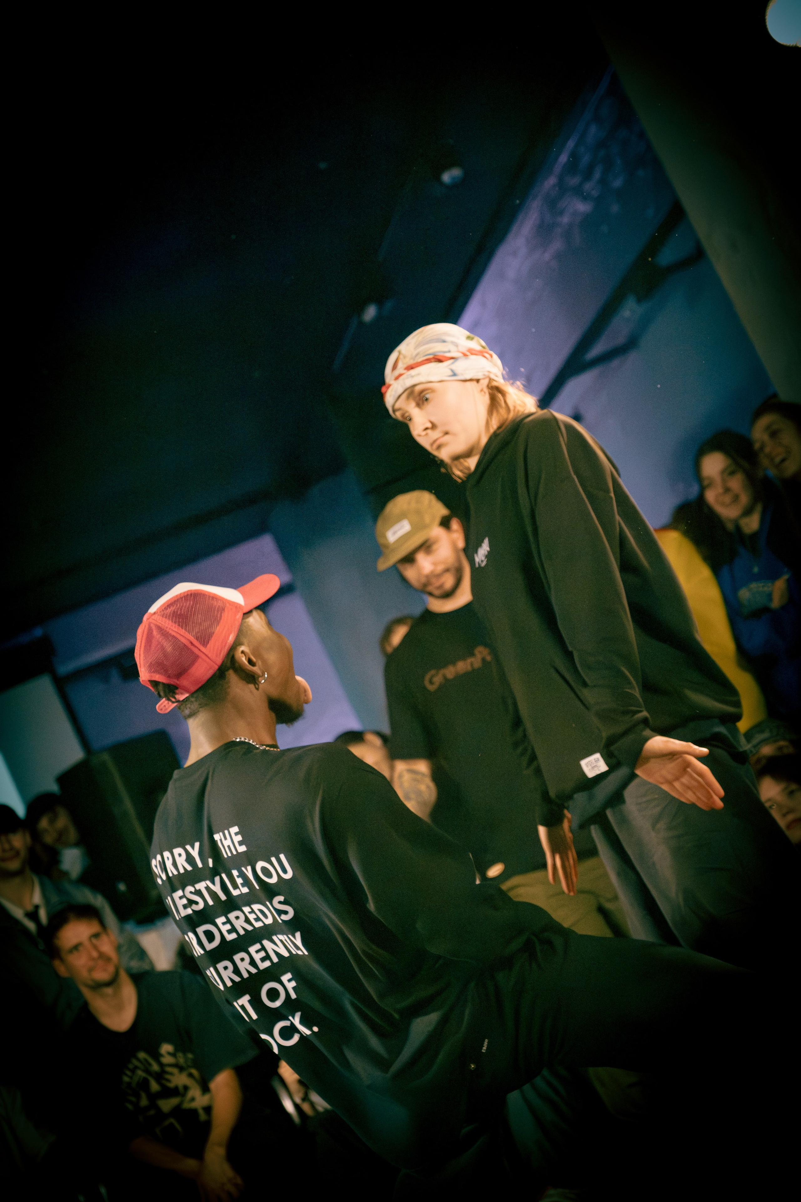 ODD BATTLE 04/05 (@youlovebu). Соня бу тебя сфоткала