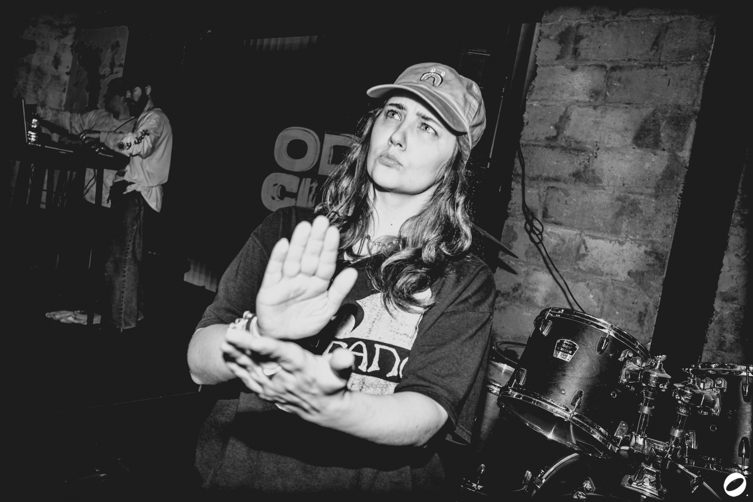 ODD.CLUB 04/04 (@youlovebu). Соня бу тебя сфоткала