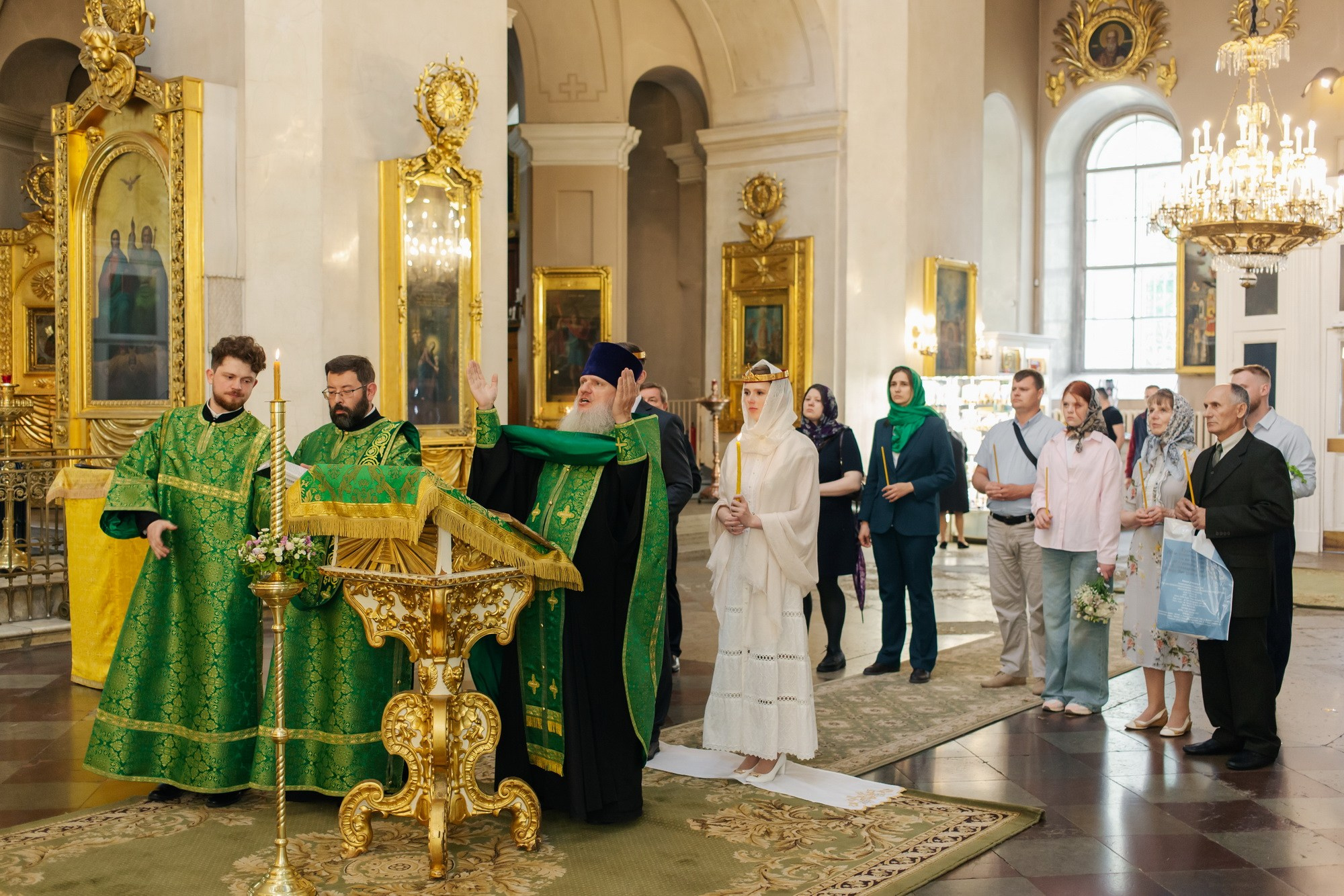 Венчание в Спасо Преображенском соборе сколько стоит, где повенчаться в Питере, обвенчаться в Санкт Петербурге, какую церковь выбрать для венчания, стоимость венчания в СПб