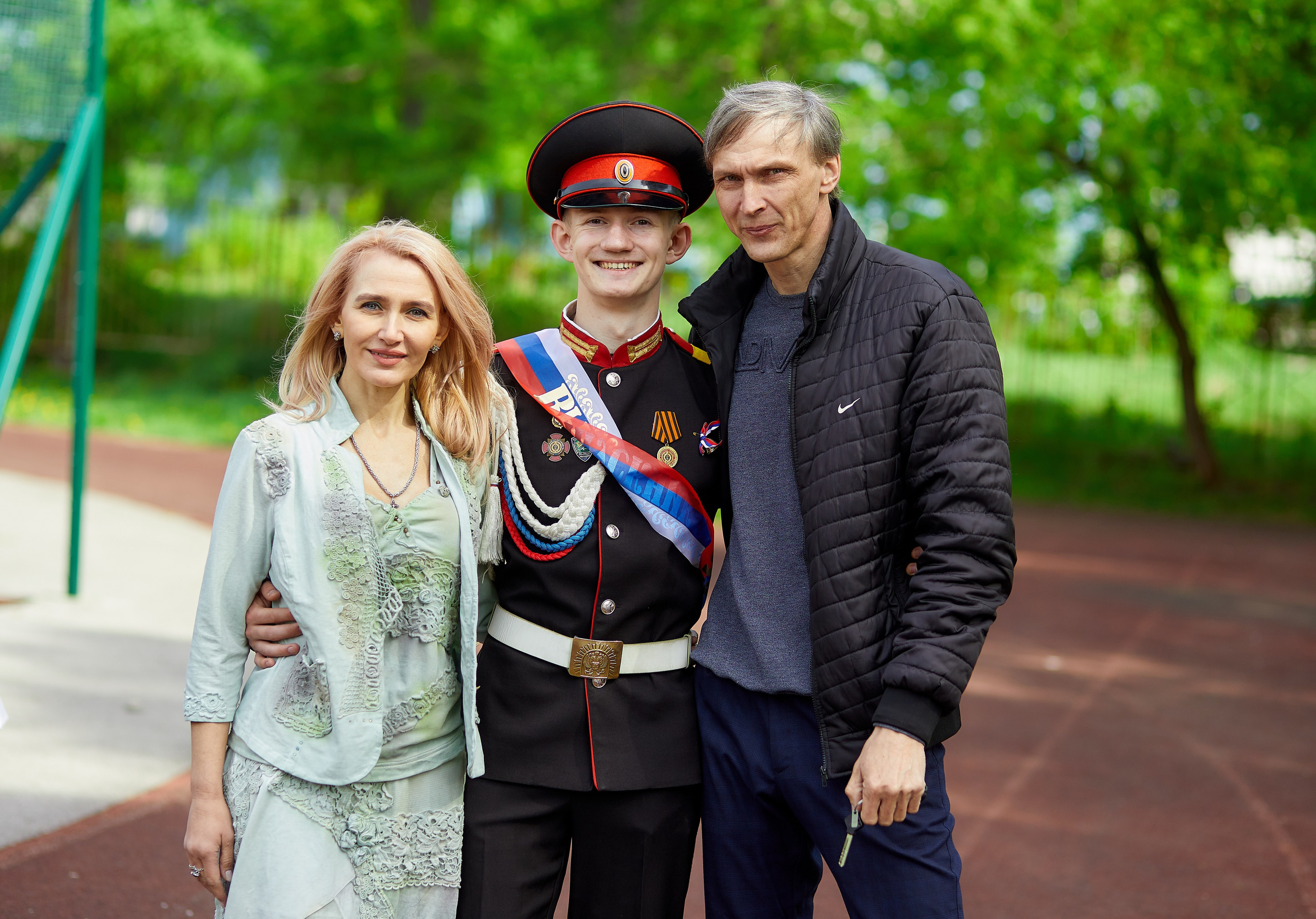 Кадеты последний звонок. Фотограф Вячеслав Фарунин