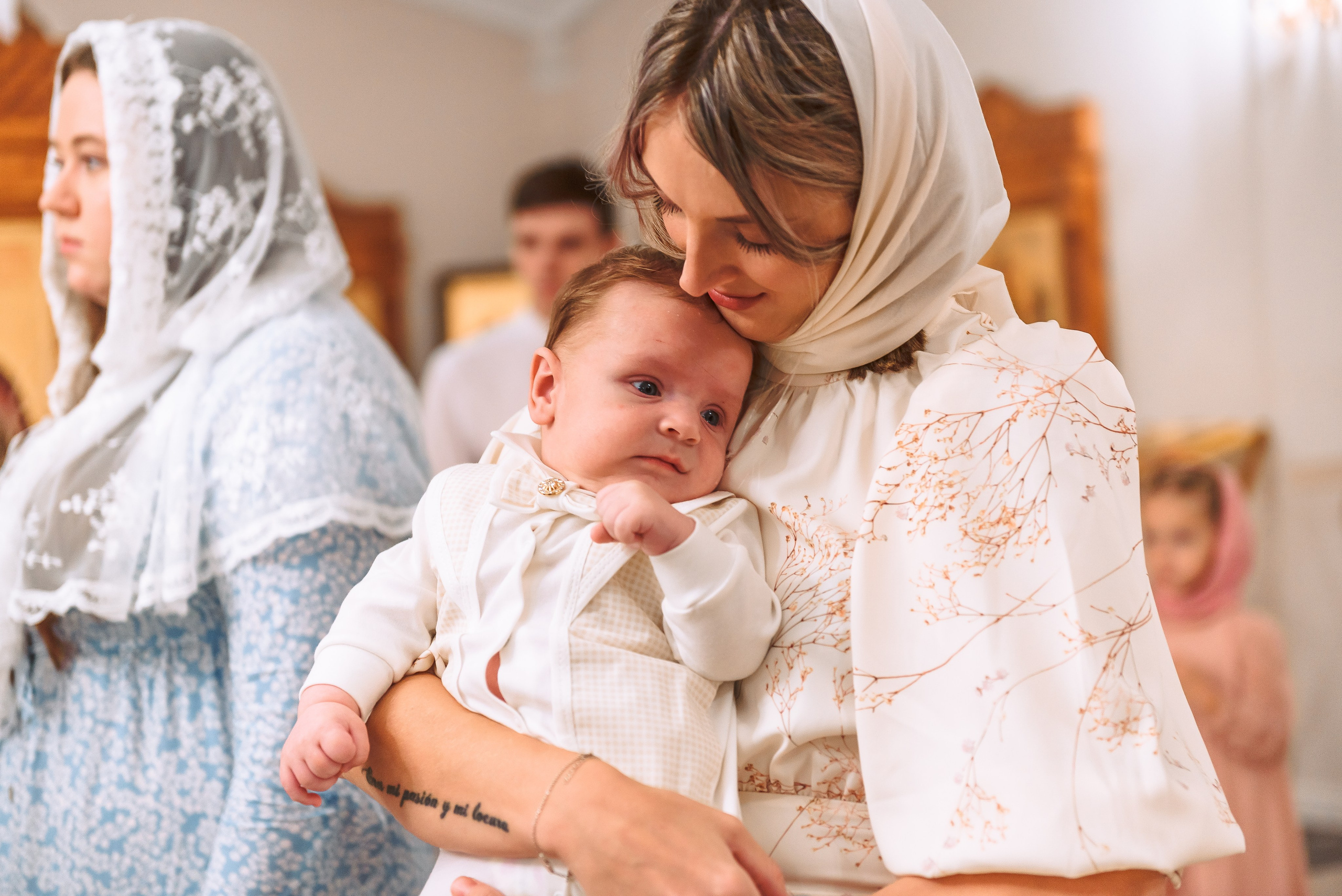 Крещение в Храме иконы Божией Матери Неупиваемая Чаша. Свадебный и семейный фотограф в Москве Юлия Винник