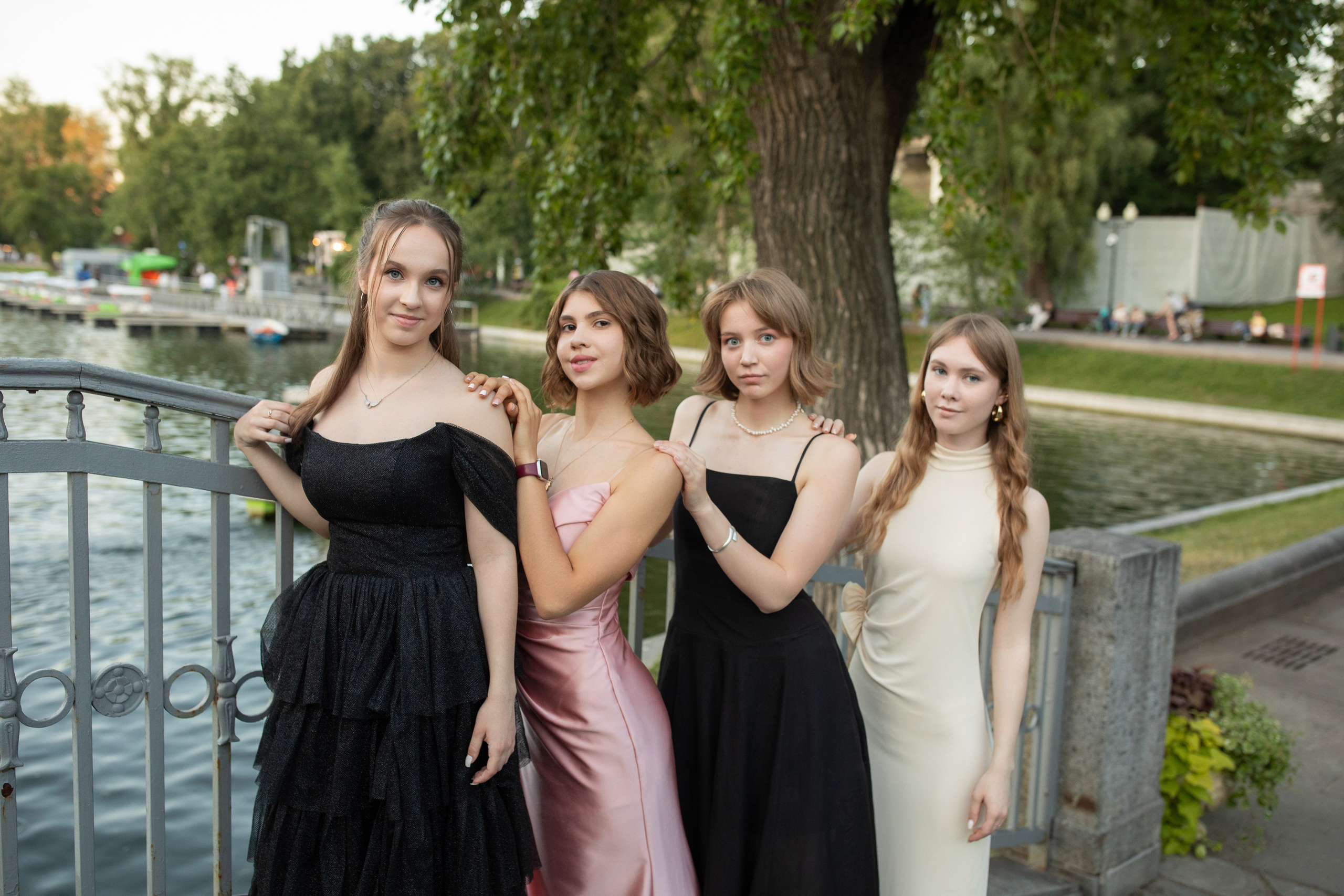 Фотосессия на выпускной для юной красавицы Вероники. Семейный ФОТОГРАФ в Москве Елена Конд