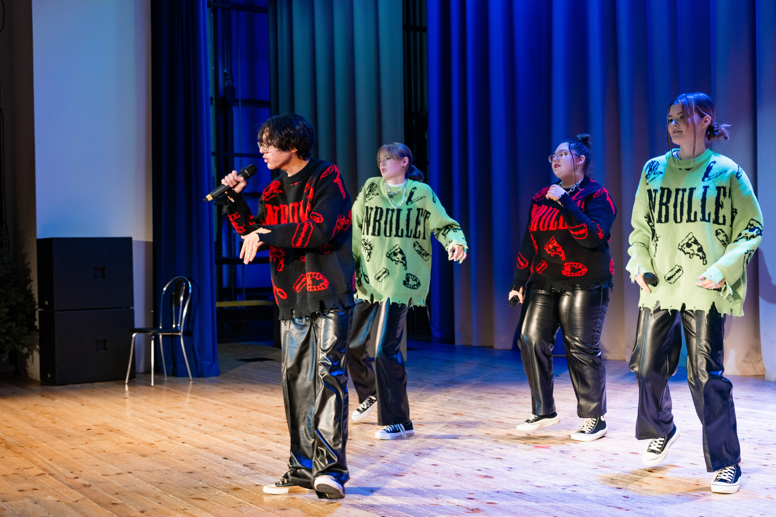 Концерт ДК Буривестник. Фотограф Никита Комаров