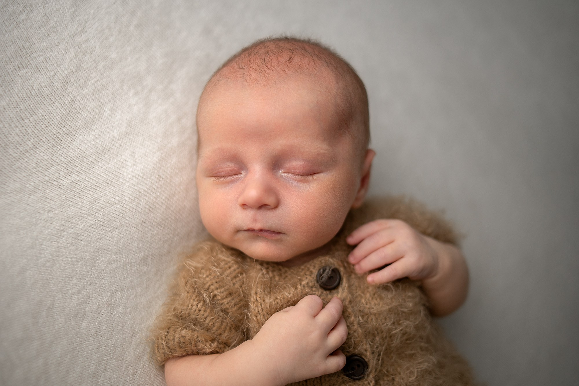 Фотосессия новорожденного у Вас дома