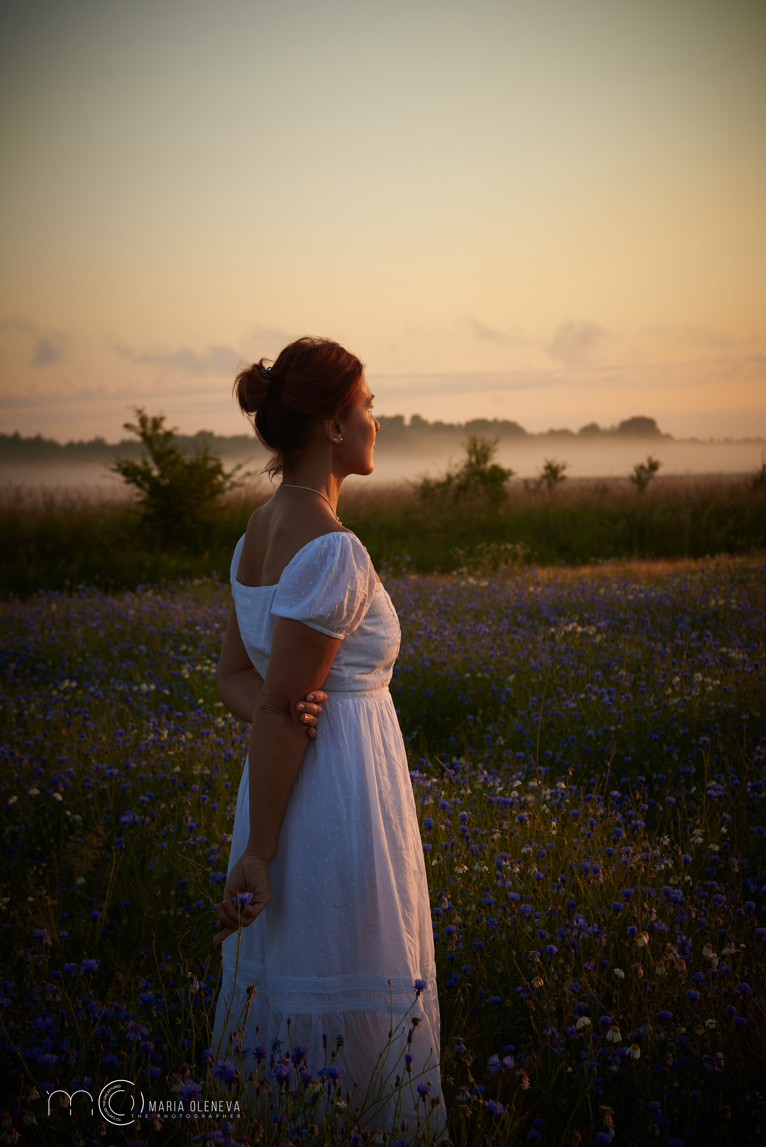 Елена в васильках. Фотограф Мария Оленева