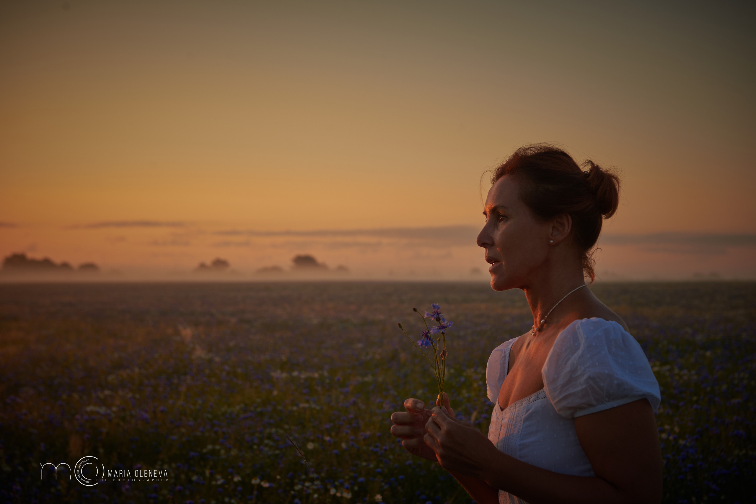 Елена в васильках. Фотограф Мария Оленева