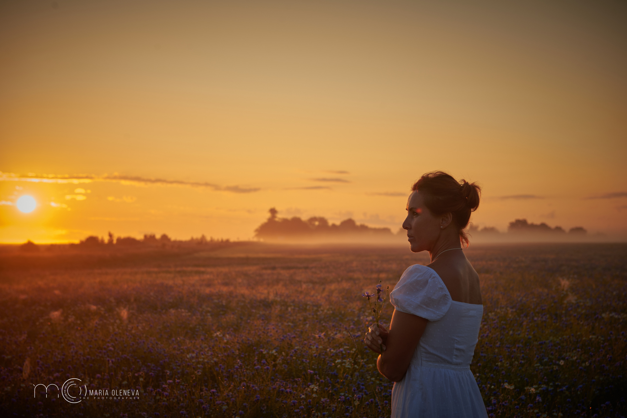 Елена в васильках. Фотограф Мария Оленева