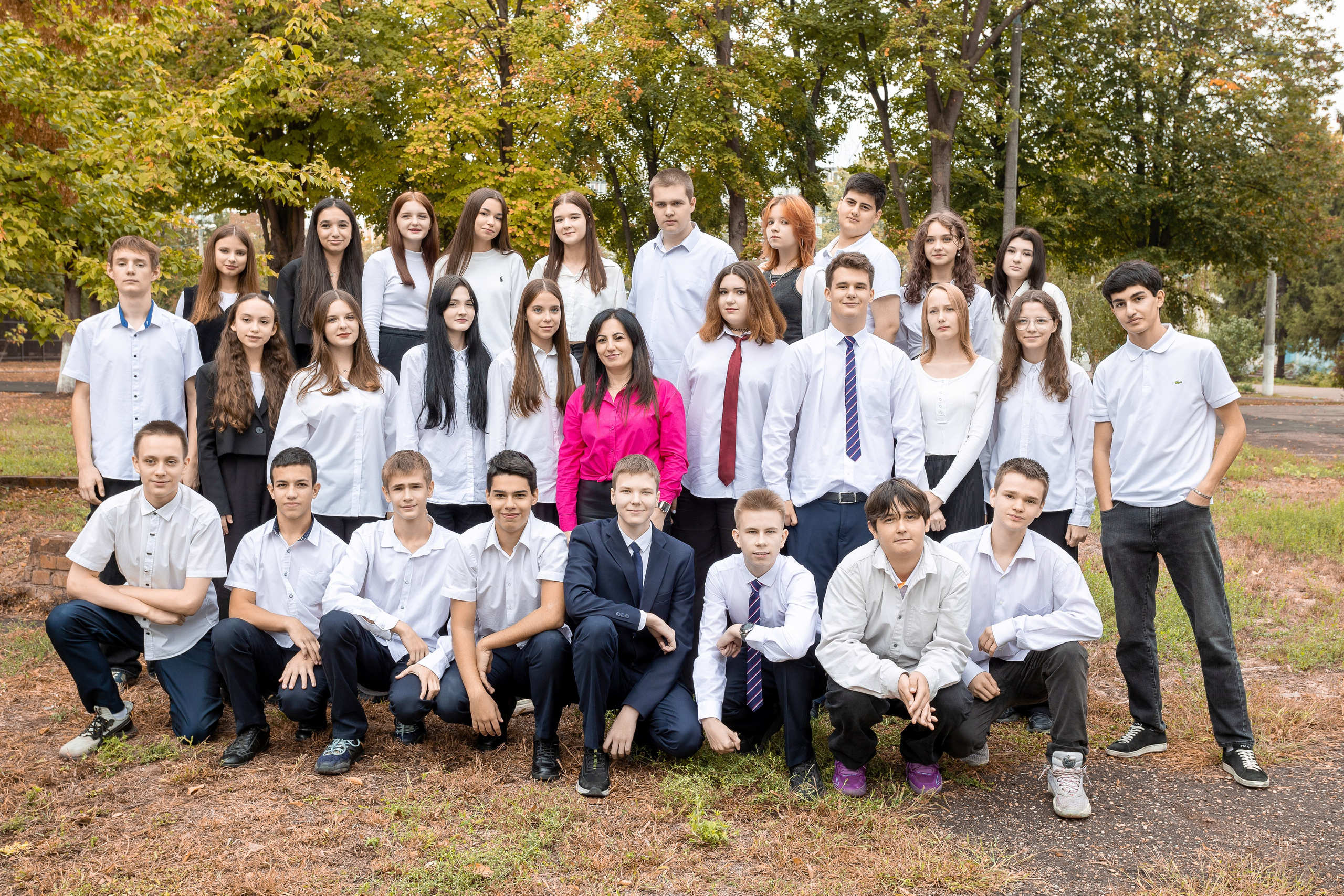 На улице. Выпускные альбомы Майкоп, Краснодар Елена Золотарева