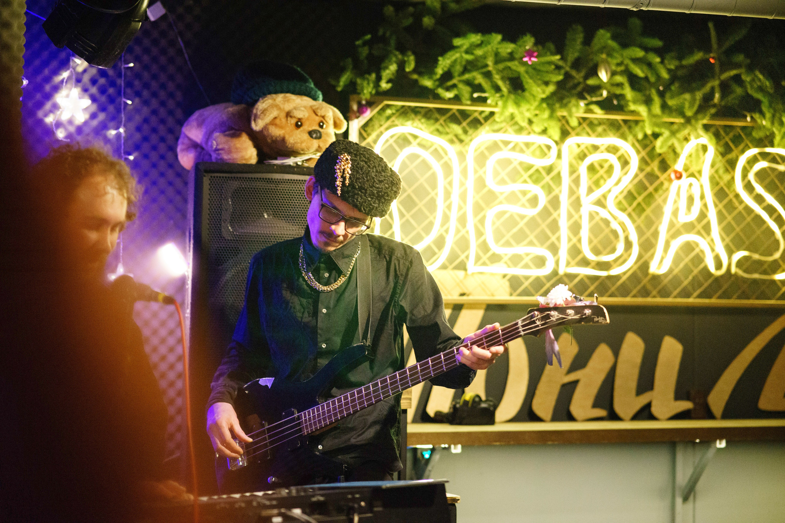 Концерт группы Тони Мак в баре Debaser. Фотограф в Санкт-Петербурге Ибрагимова Алина