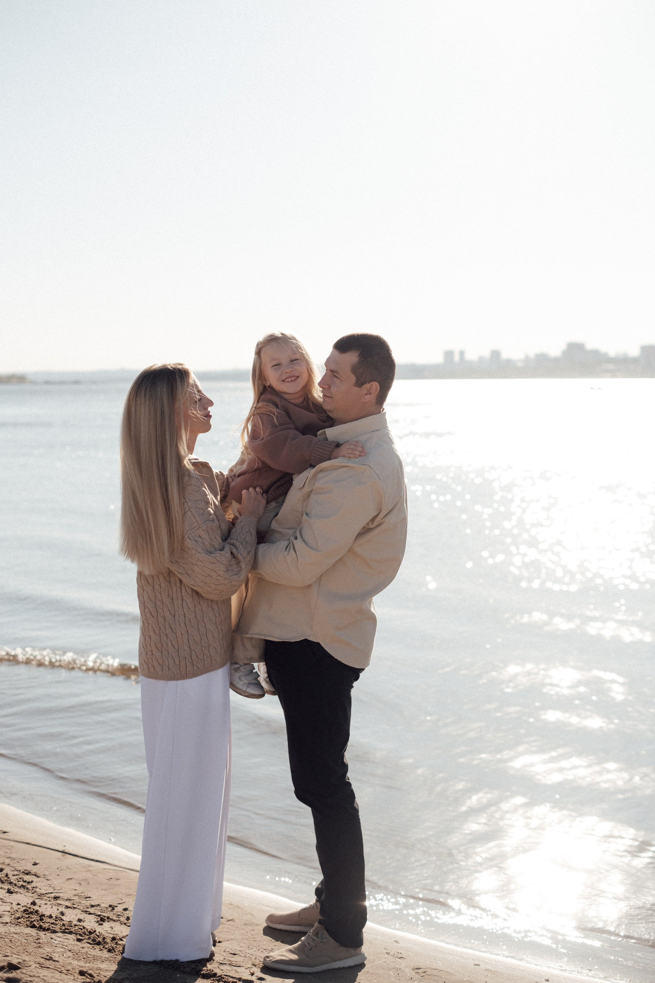 Кира + Ксюша + Саша. Свадебный и семейный фотограф г. Волгоград Биленко Ангелина