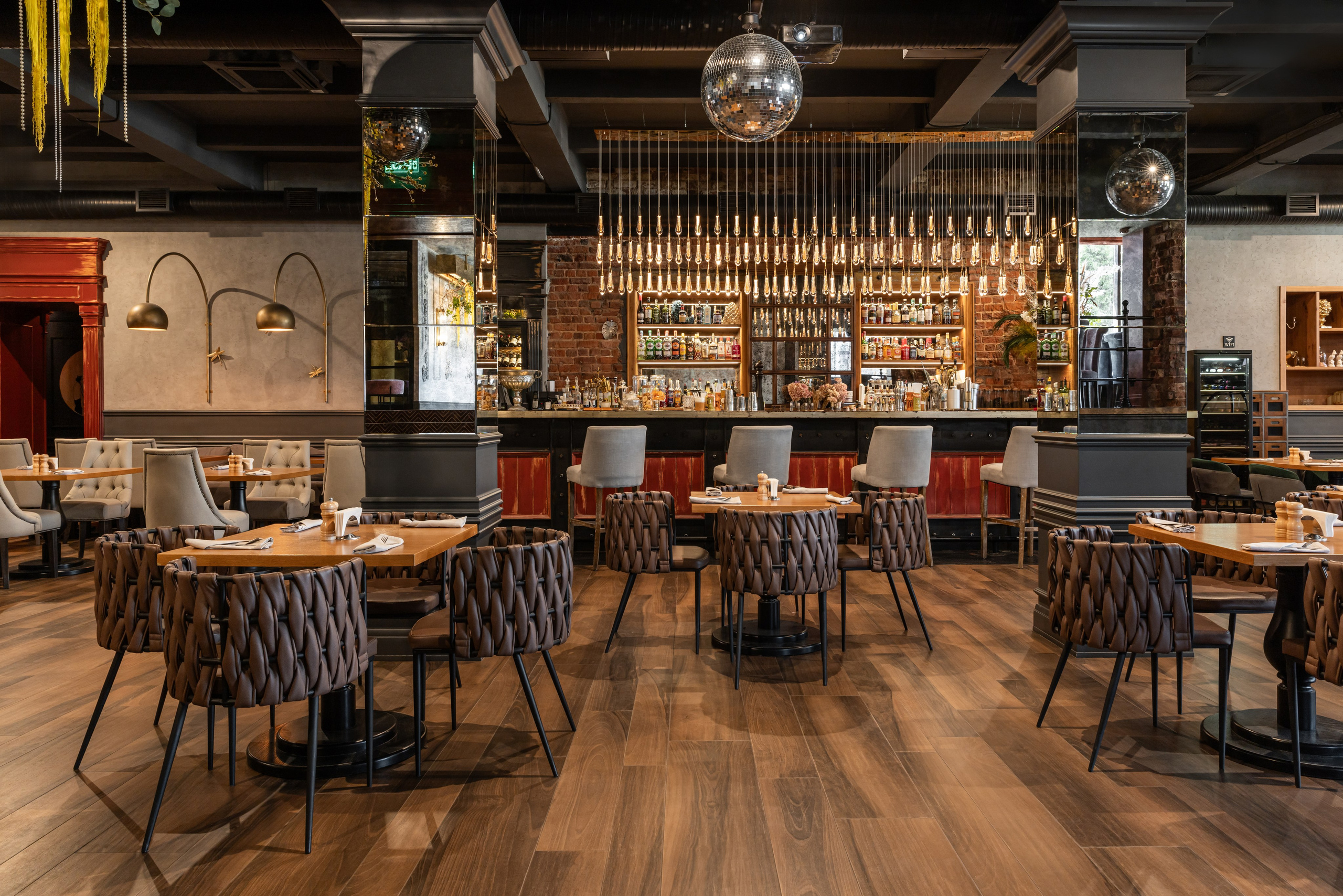 Stolbunova Design — ресторан Великан в Иванове. Наталья Летунова — интерьерный фотограф в Иванове