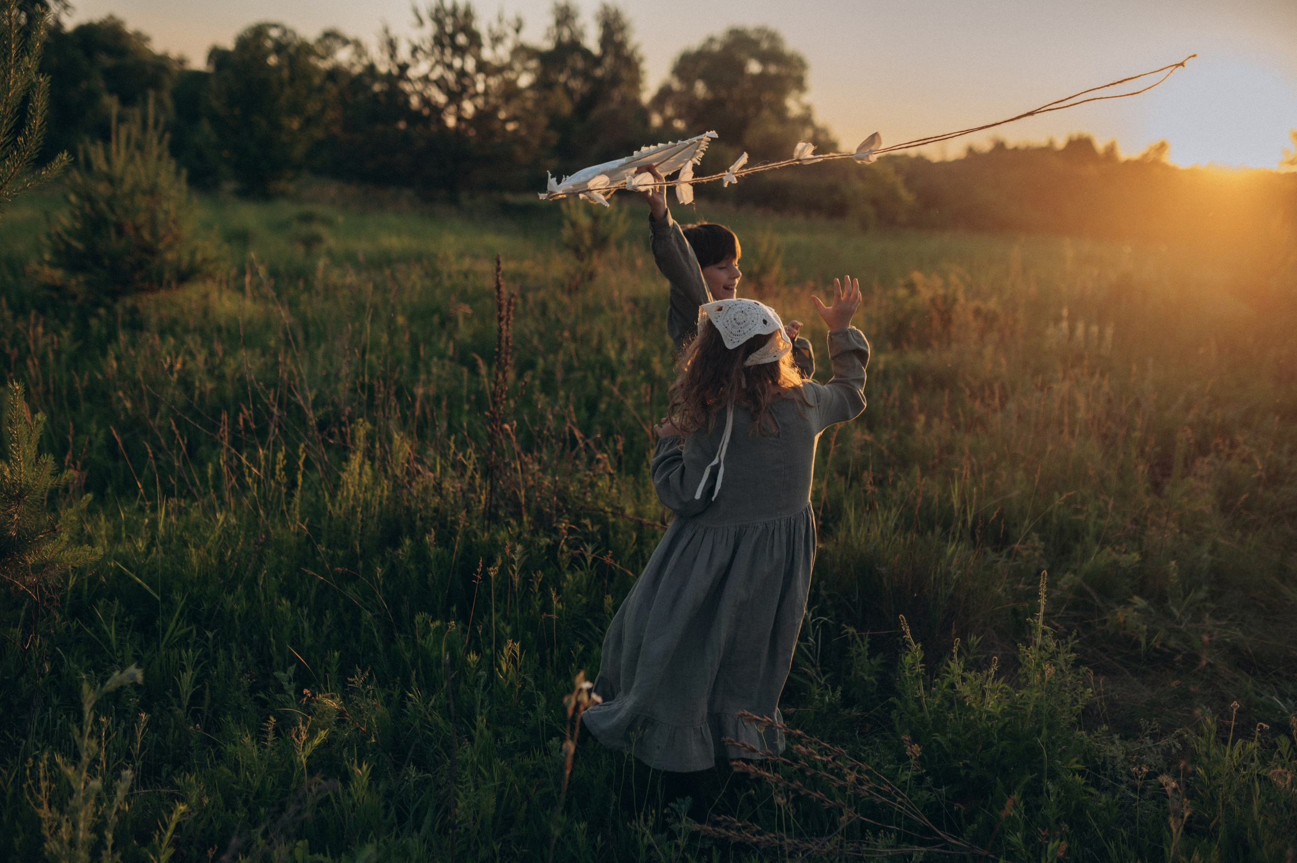 Соня и Захар — первая любовь и воздушный змей. Фотограф Мария Стрелкова