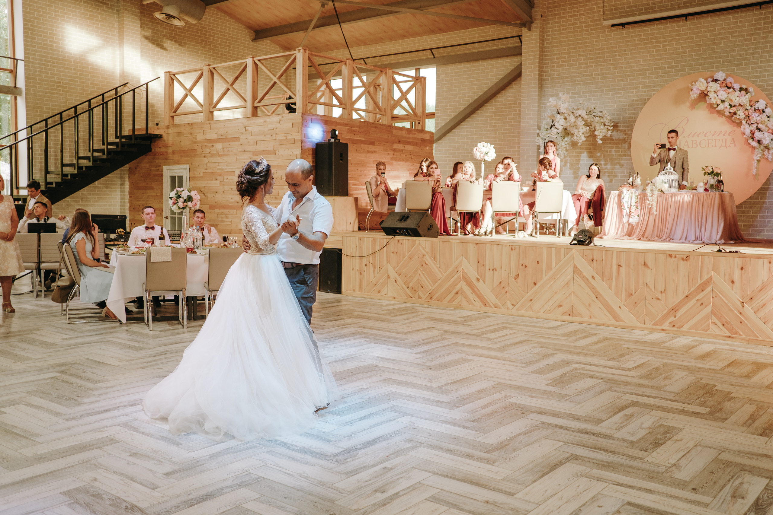 Кирилл и Мария. Солнечный-Холдоми. Выездная регестрация + постановка с гостями. Свадебный фотограф в Хабаровске