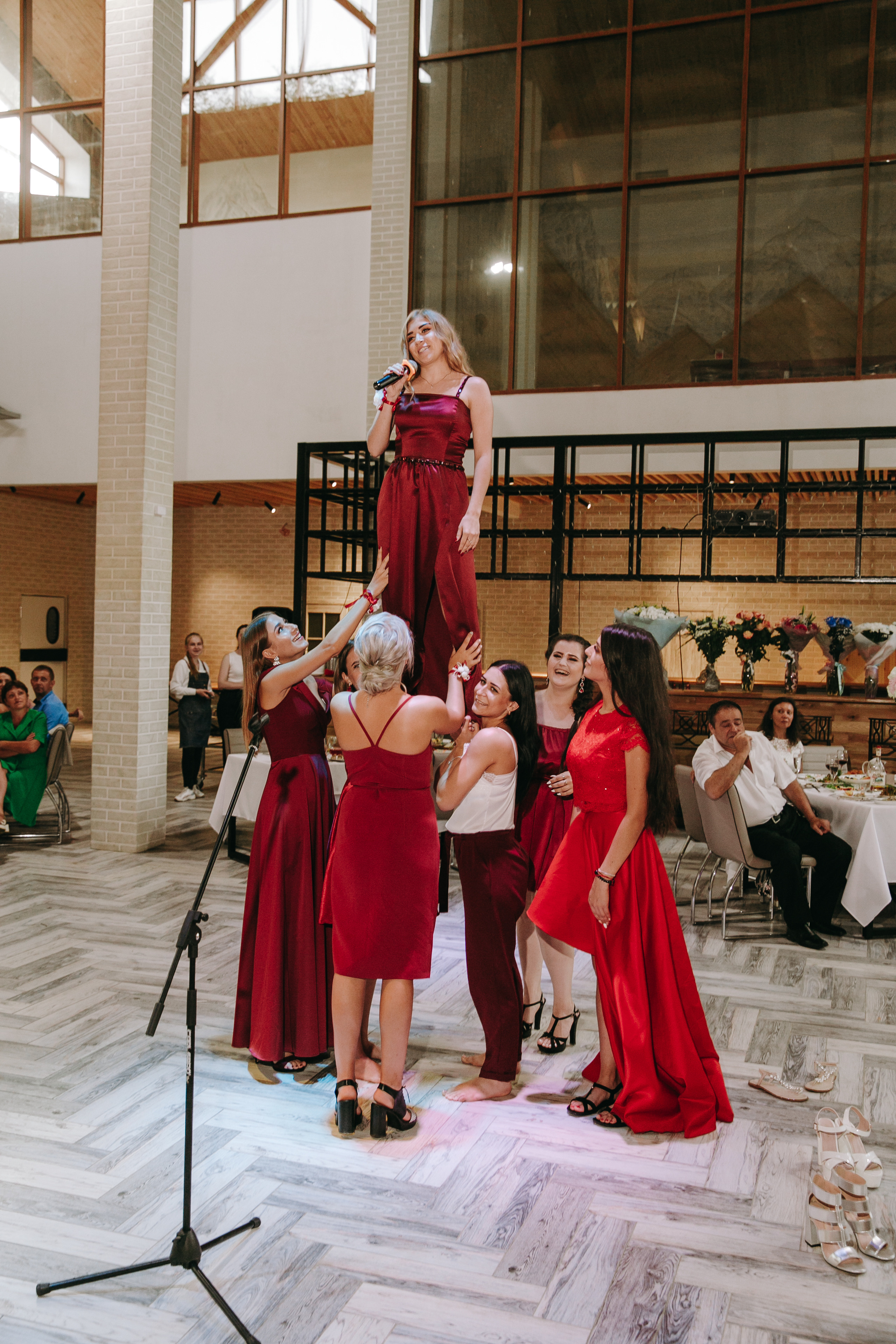 Кирилл и Мария. Солнечный-Холдоми. Выездная регестрация + постановка с гостями. Свадебный фотограф в Хабаровске