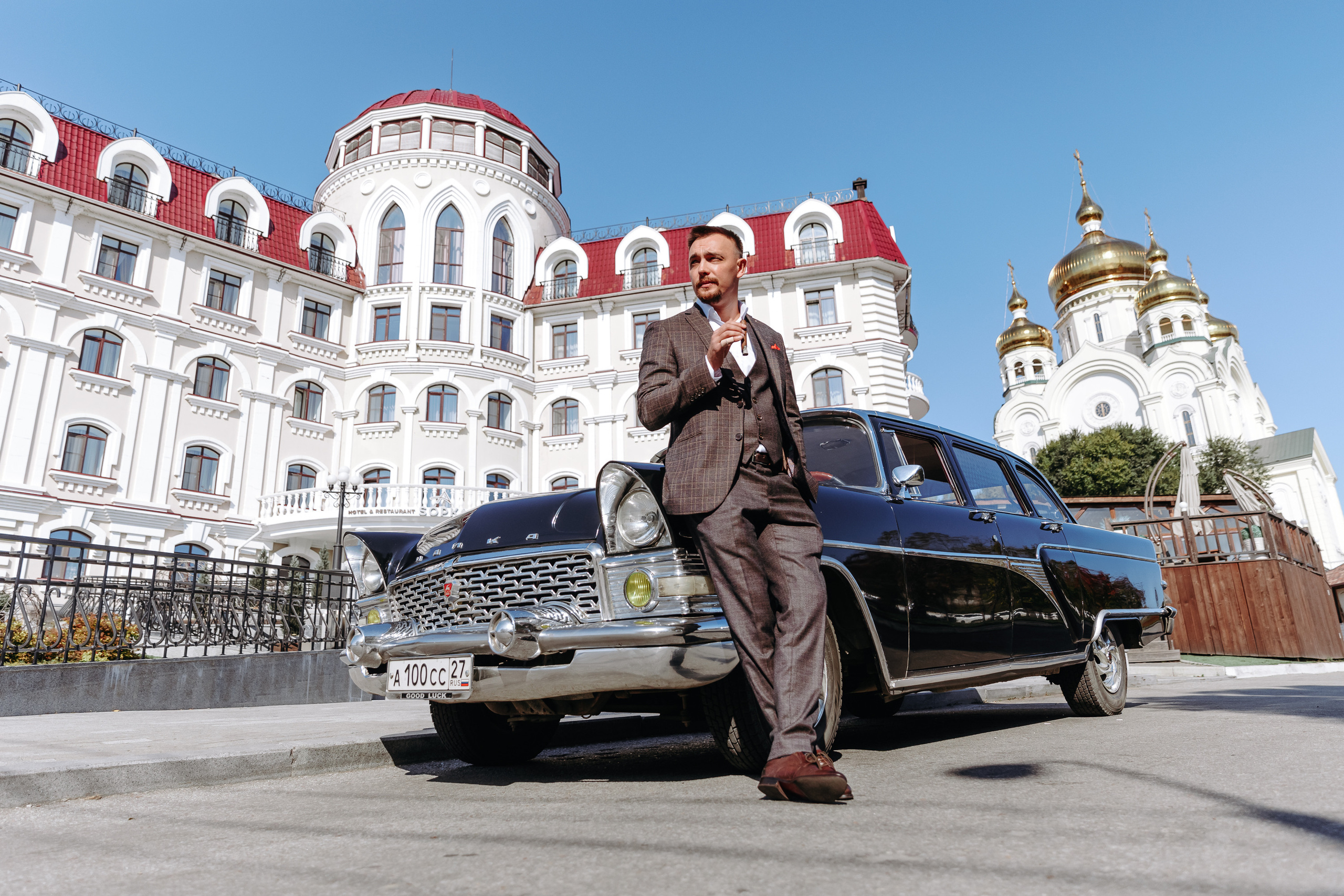 Сборы жениха. Хабаровск. Бруталность и уверенность. Свадебный фотограф в Хабаровске