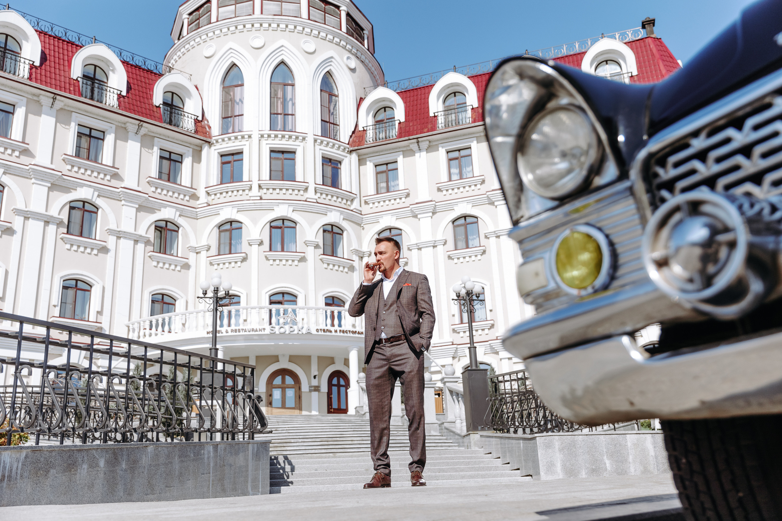 Сборы жениха. Хабаровск. Бруталность и уверенность. Свадебный фотограф в Хабаровске