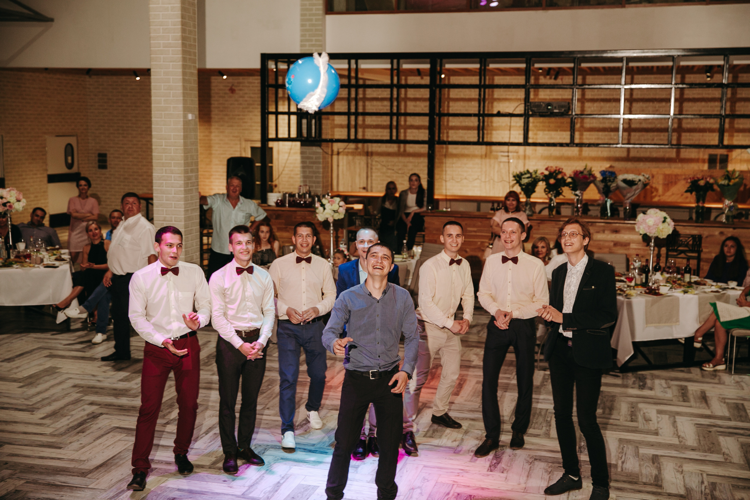 Кирилл и Мария. Солнечный-Холдоми. Выездная регестрация + постановка с гостями. Свадебный фотограф в Хабаровске