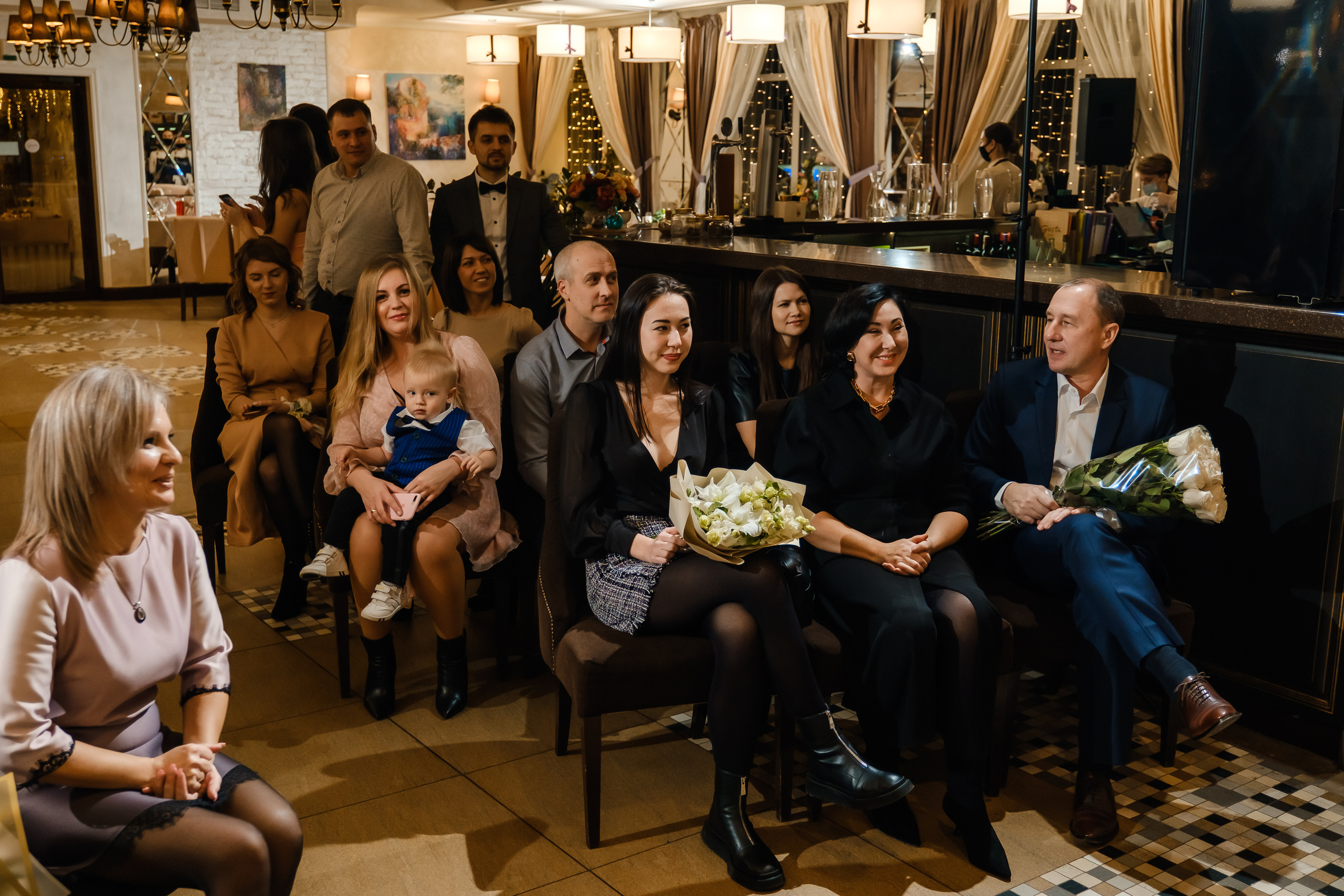 Илья и Яна. Хабаровск. Ноябрь. Немного Прогулка, студия, выездная, банкет. Свадебный фотограф в Хабаровске