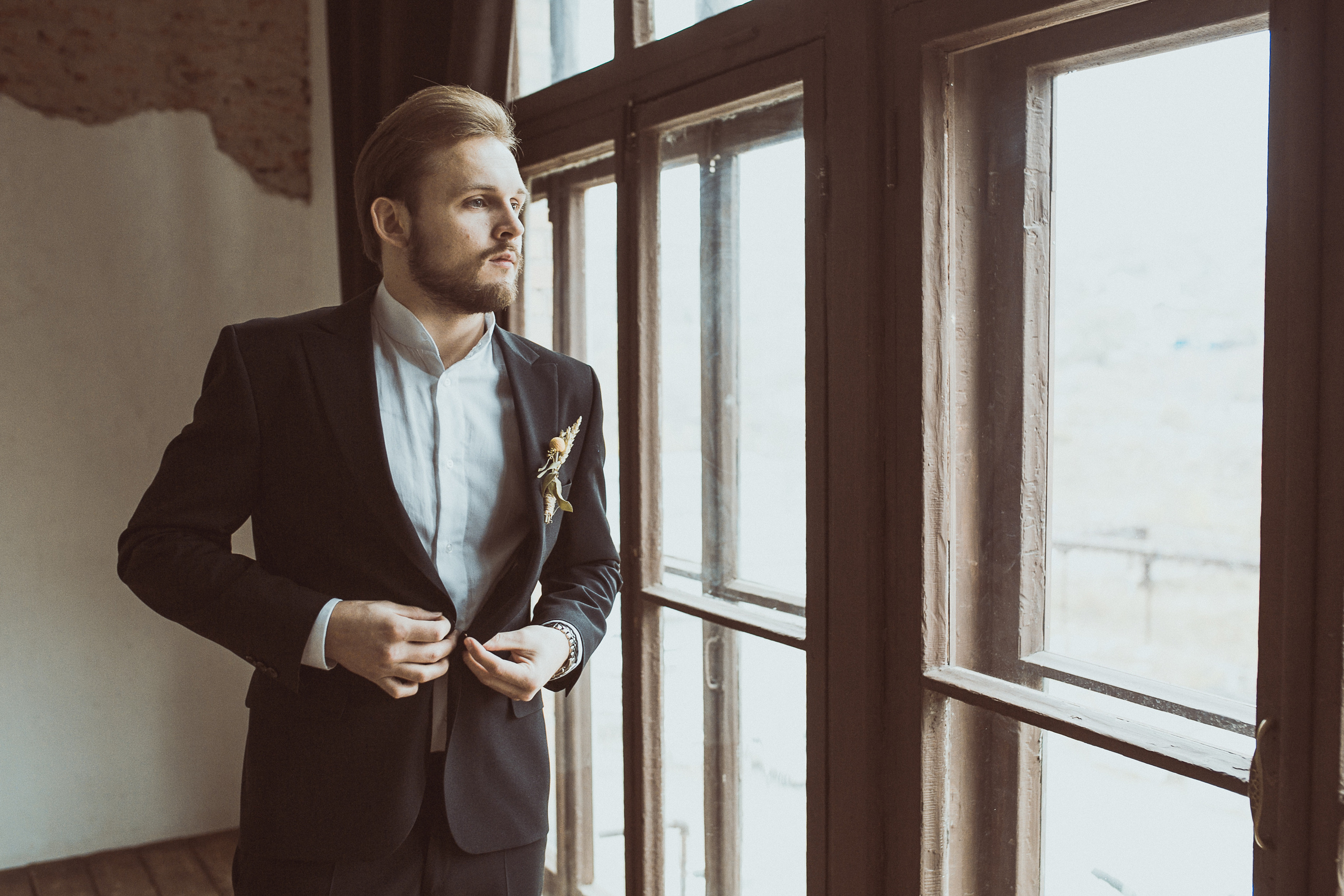 Сборы жениха и невесты Владивосток. 2015. Свадебный фотограф в Хабаровске