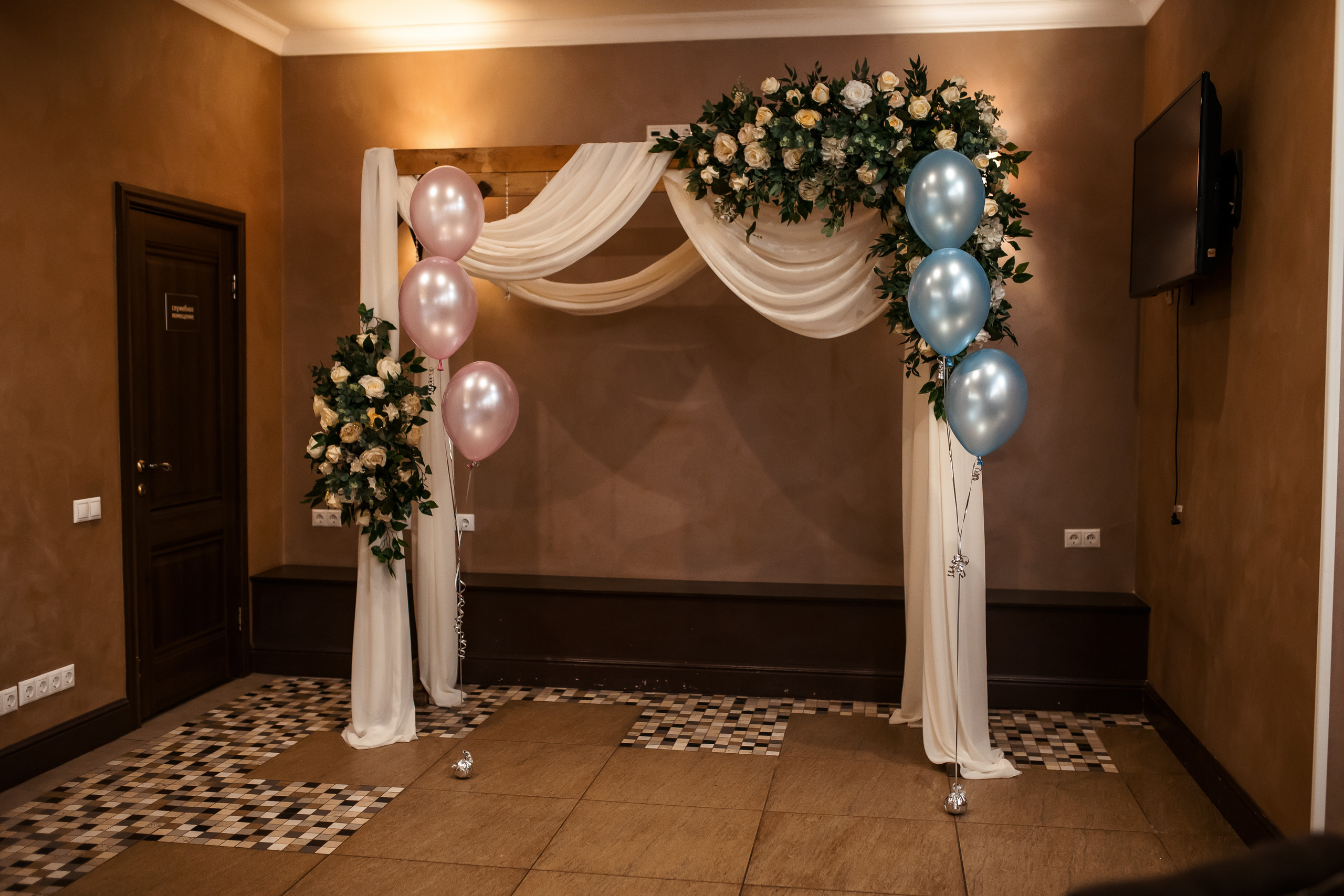 Илья и Яна. Хабаровск. Ноябрь. Немного Прогулка, студия, выездная, банкет. Свадебный фотограф в Хабаровске