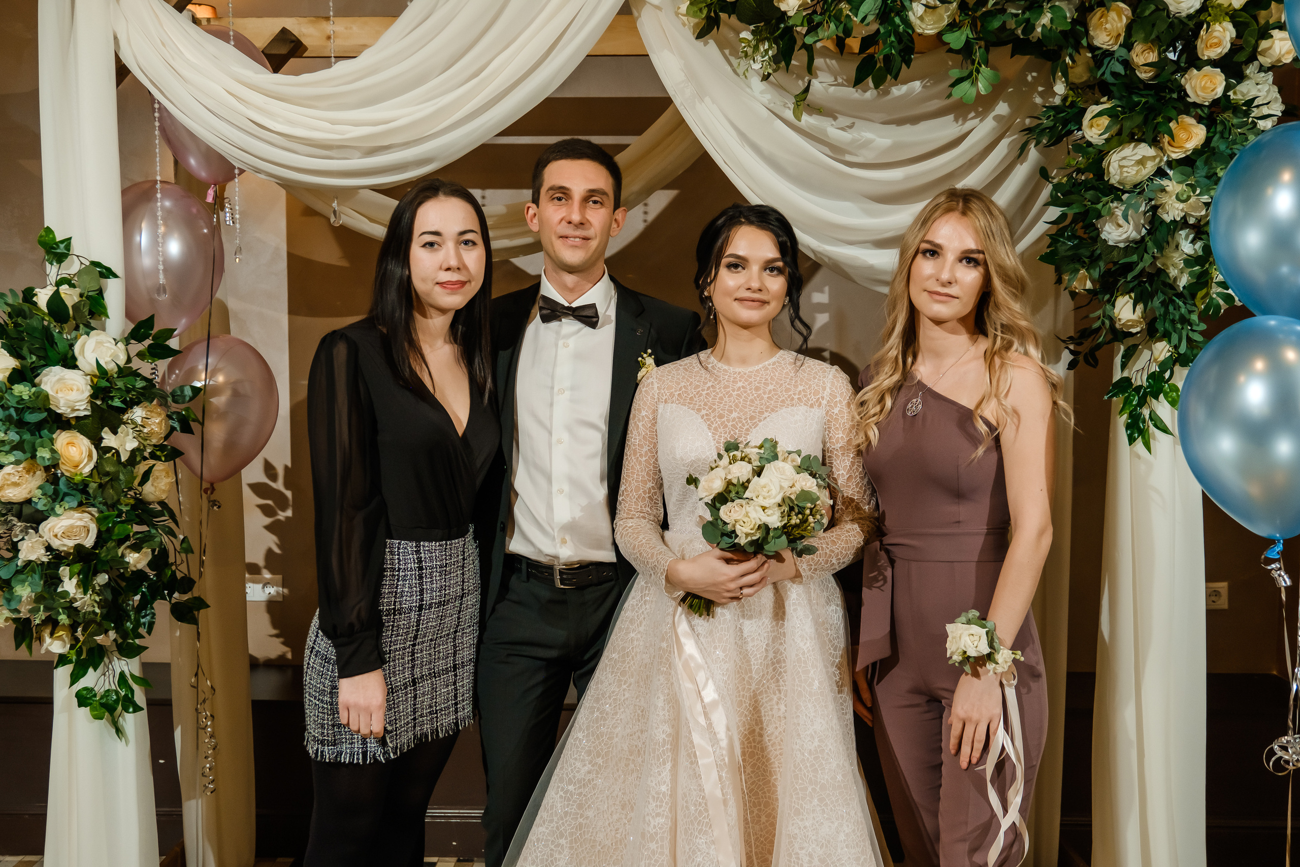 Илья и Яна. Хабаровск. Ноябрь. Немного Прогулка, студия, выездная, банкет. Свадебный фотограф в Хабаровске